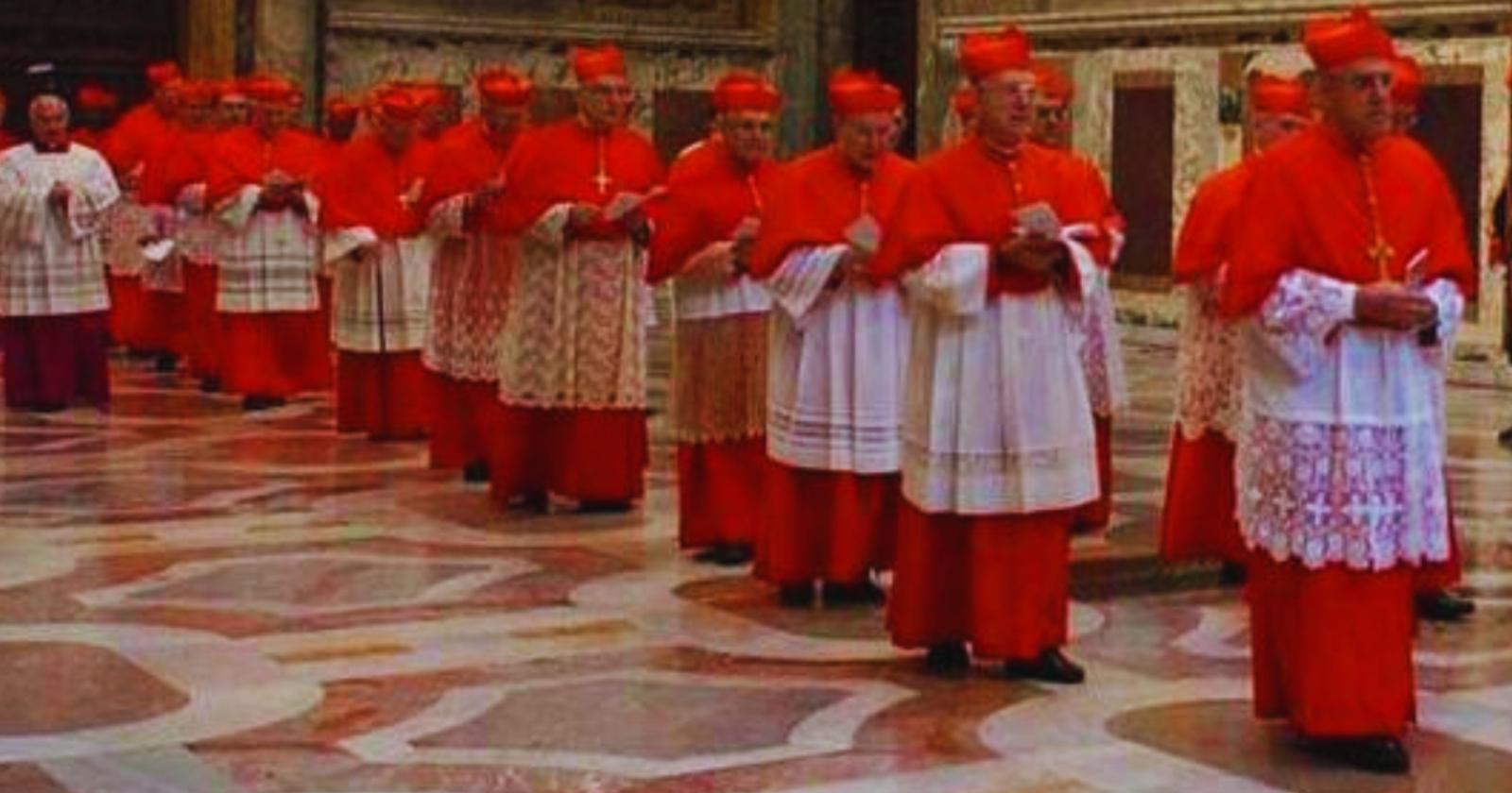 Decisione sulla data dal collegio cardinalizio
