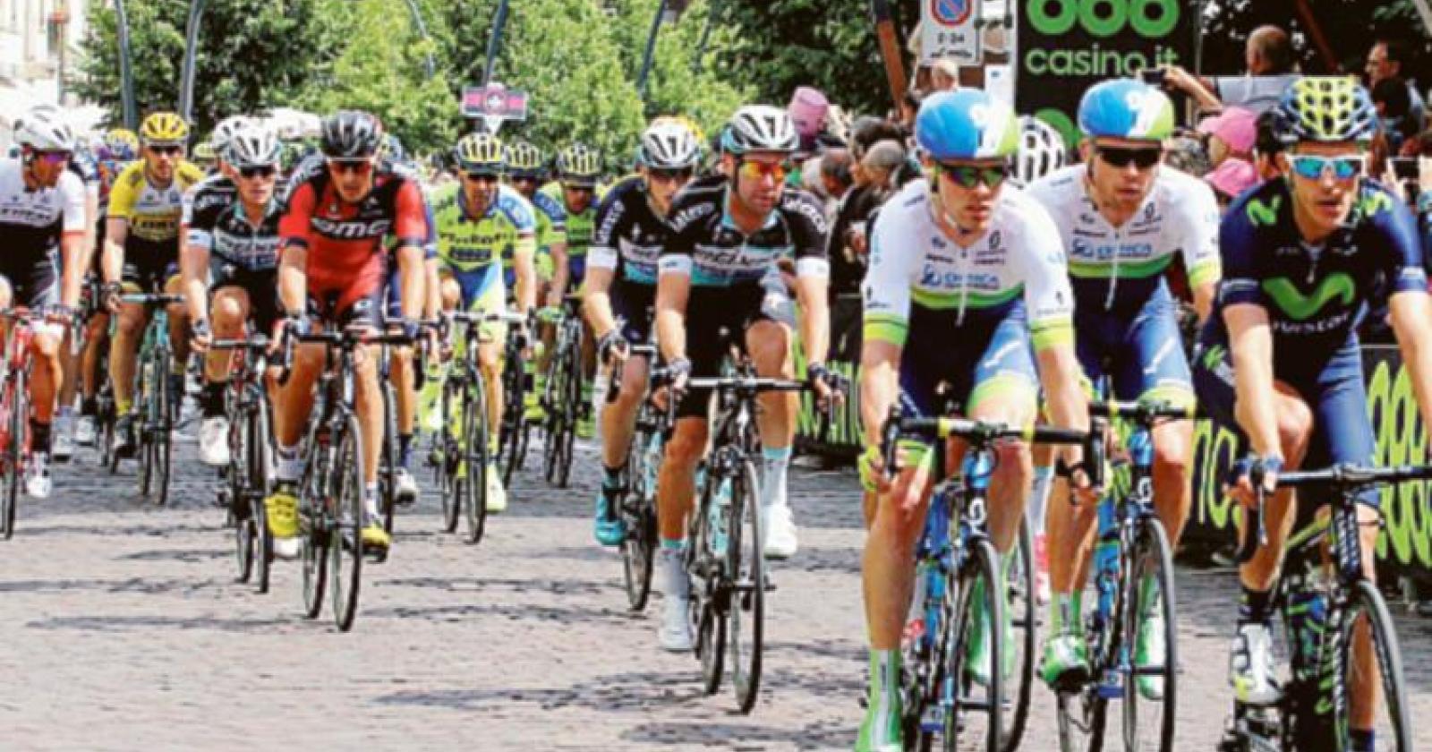 Passa il Giro, chiudono tutte le scuole