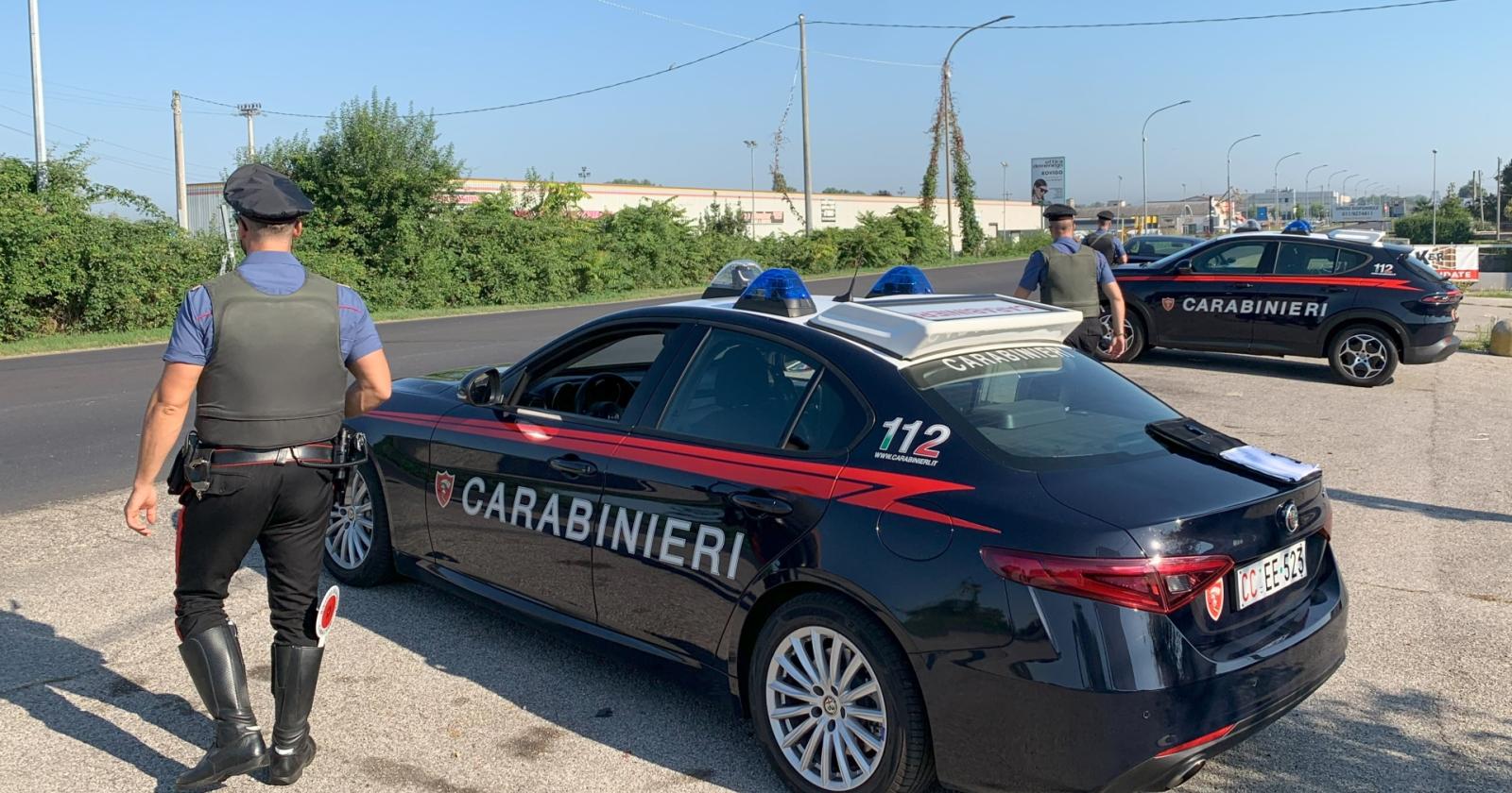 Ubriaco alla guida causa un incidente, addio patente