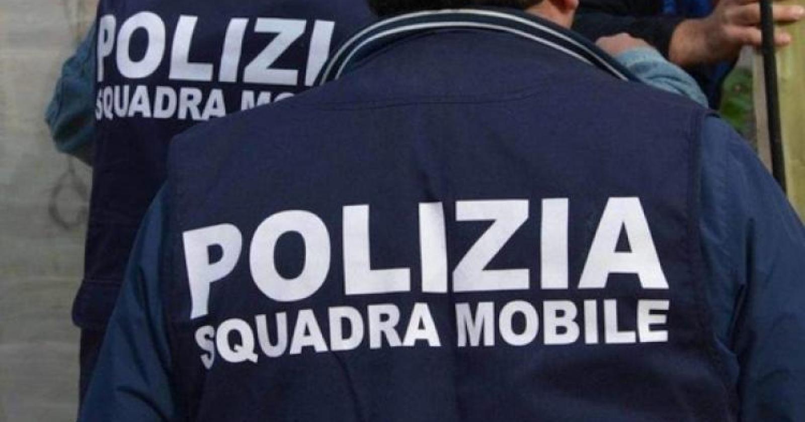 Dramma sul canale San Gregorio: pusher tenta la fuga e rischia di annegare, salvato da un agente