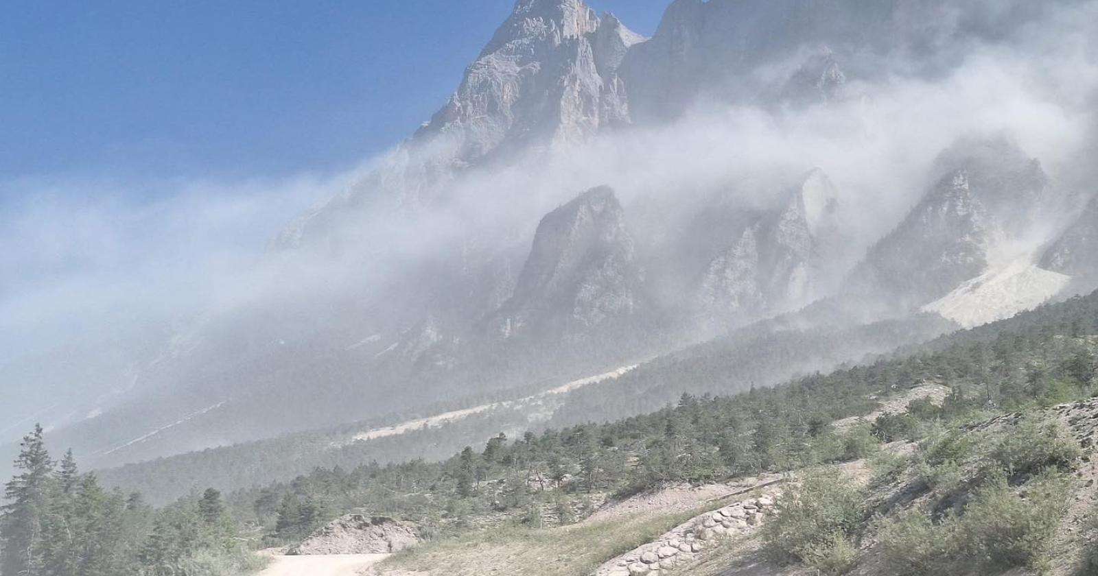 La Croda Marcora si risveglia: paura e polvere a San Vito di Cadore