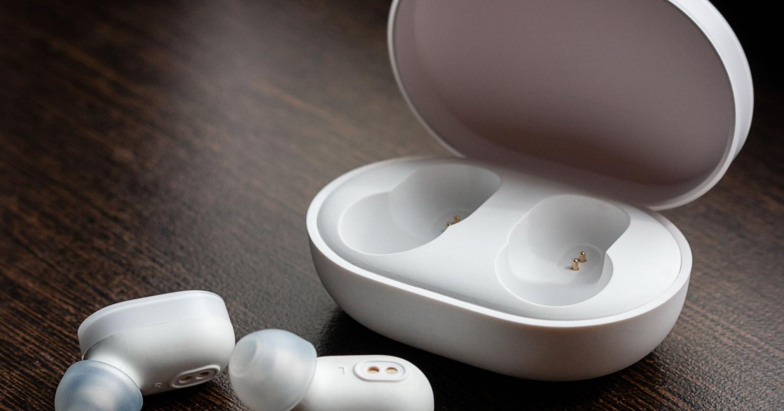 Attacchi hacker alle cuffie bluetooth: una minaccia invisibile alla nostra sicurezza