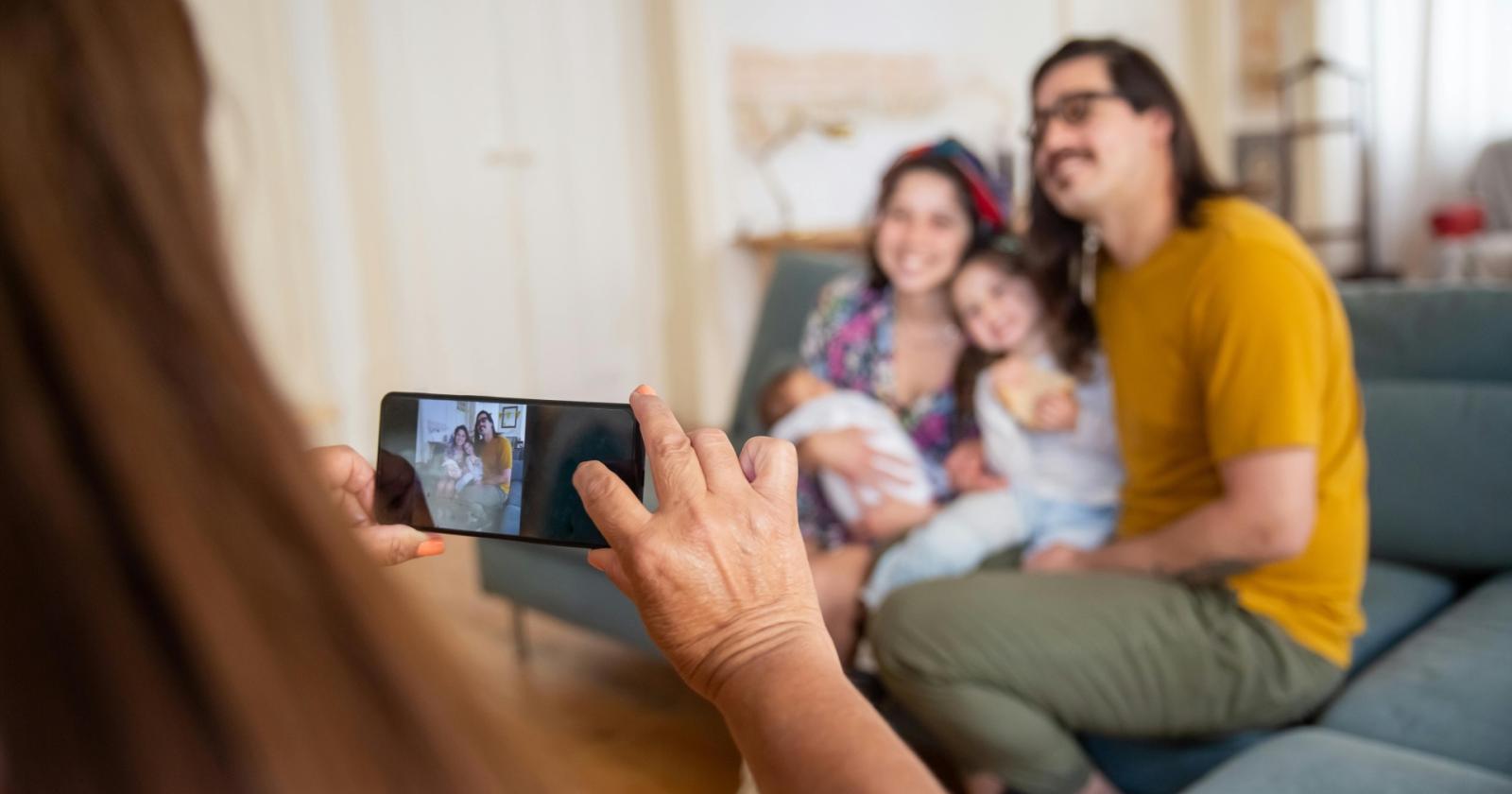 Foto dei figli sui social?