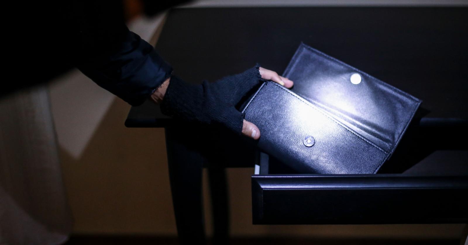 Furti d’estate: i segnali che tradiscono le nostre assenze e come proteggersi