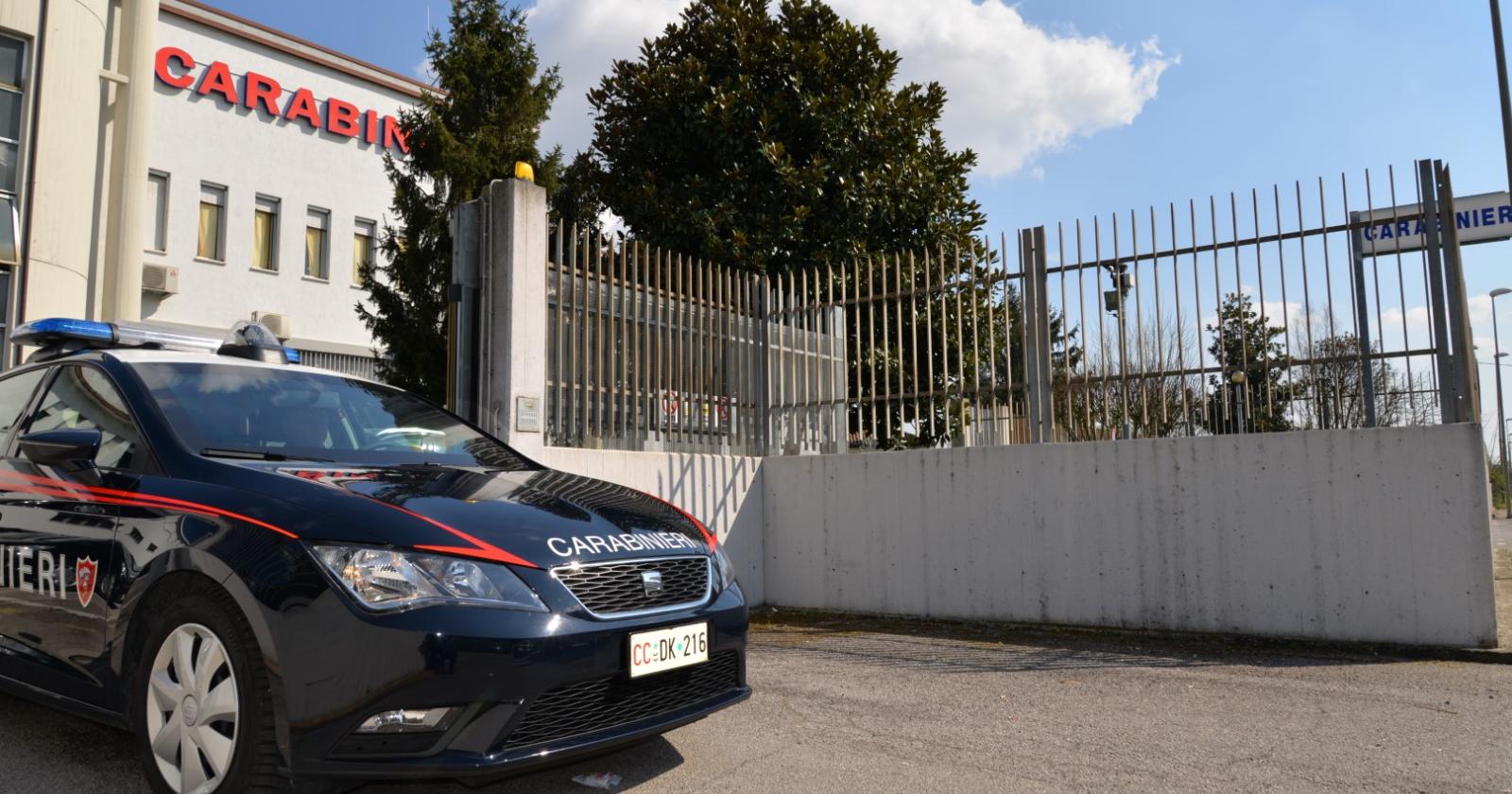 Maltrattava madre e sorella: tre condanne. Messo ai servizi sociali, non li fa e si droga