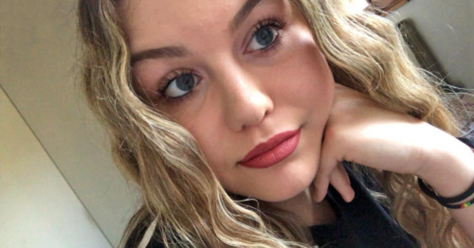 L'addio più doloroso a Eleonora, morta a 17 anni