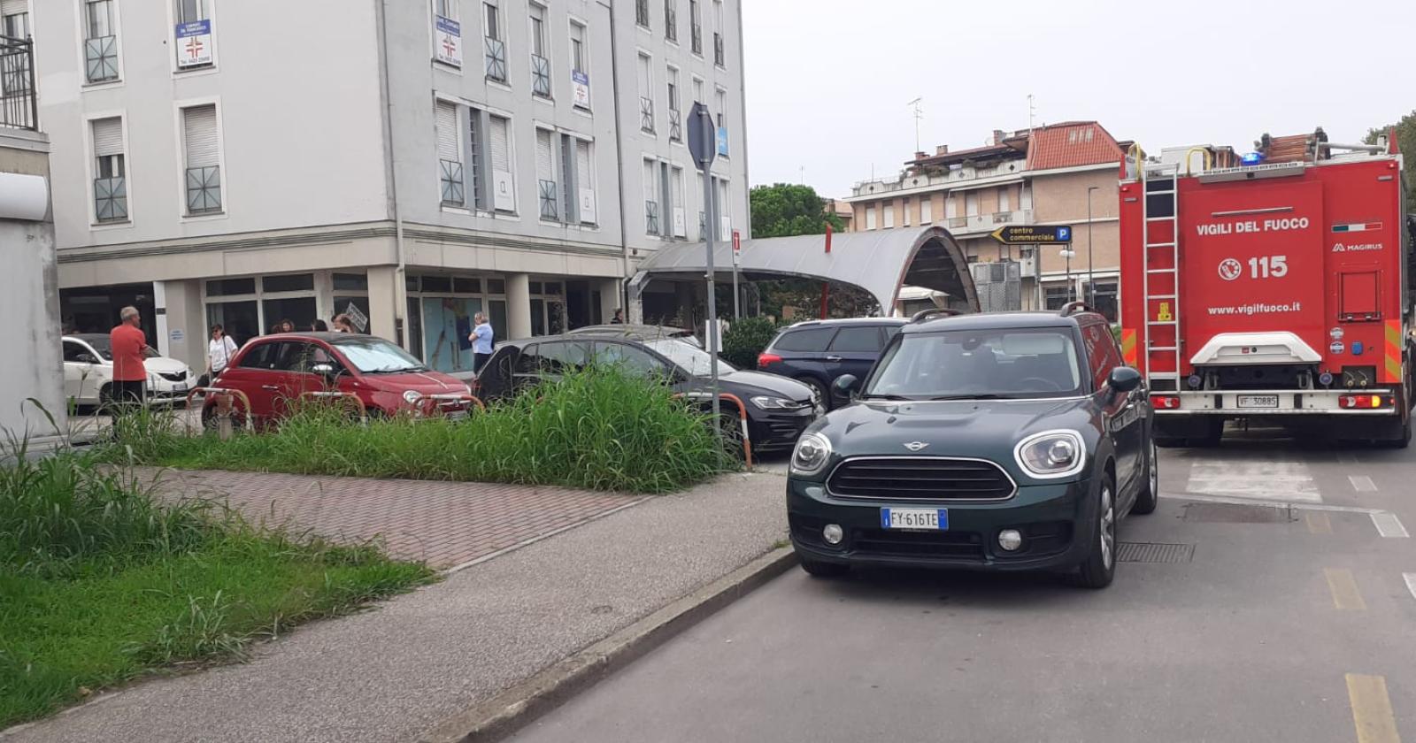 Fumo nel condominio in centro