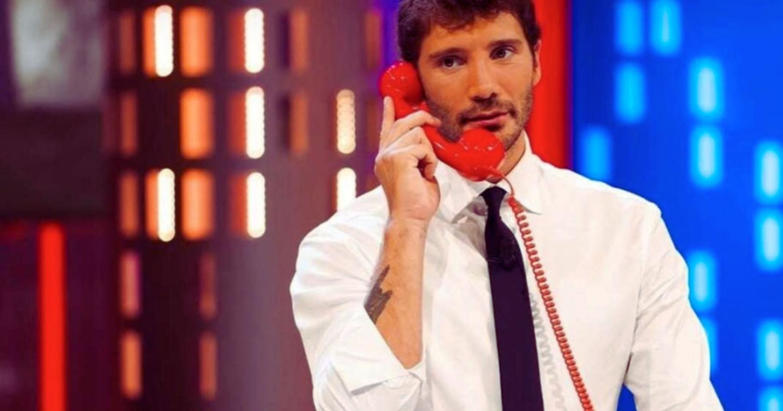 Telecamere domestiche violate: nel mirino la privacy di Stefano De Martino, inchiesta anche per revenge porn