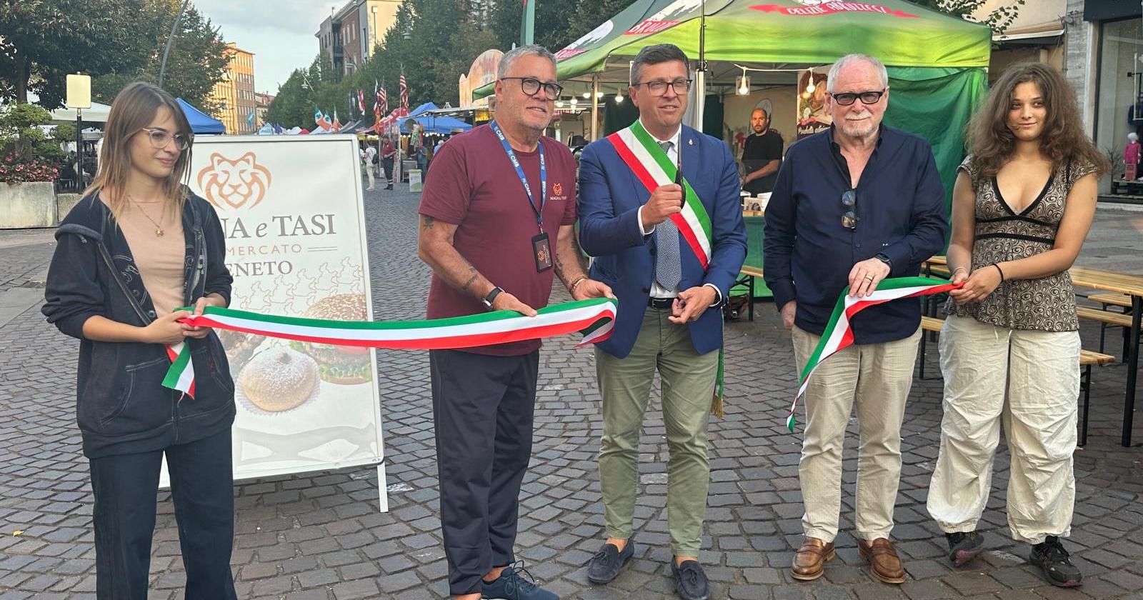Fino a domenica, specialità culinarie e sapori da oltre 30 paesi. Ieri sera l’inaugurazione