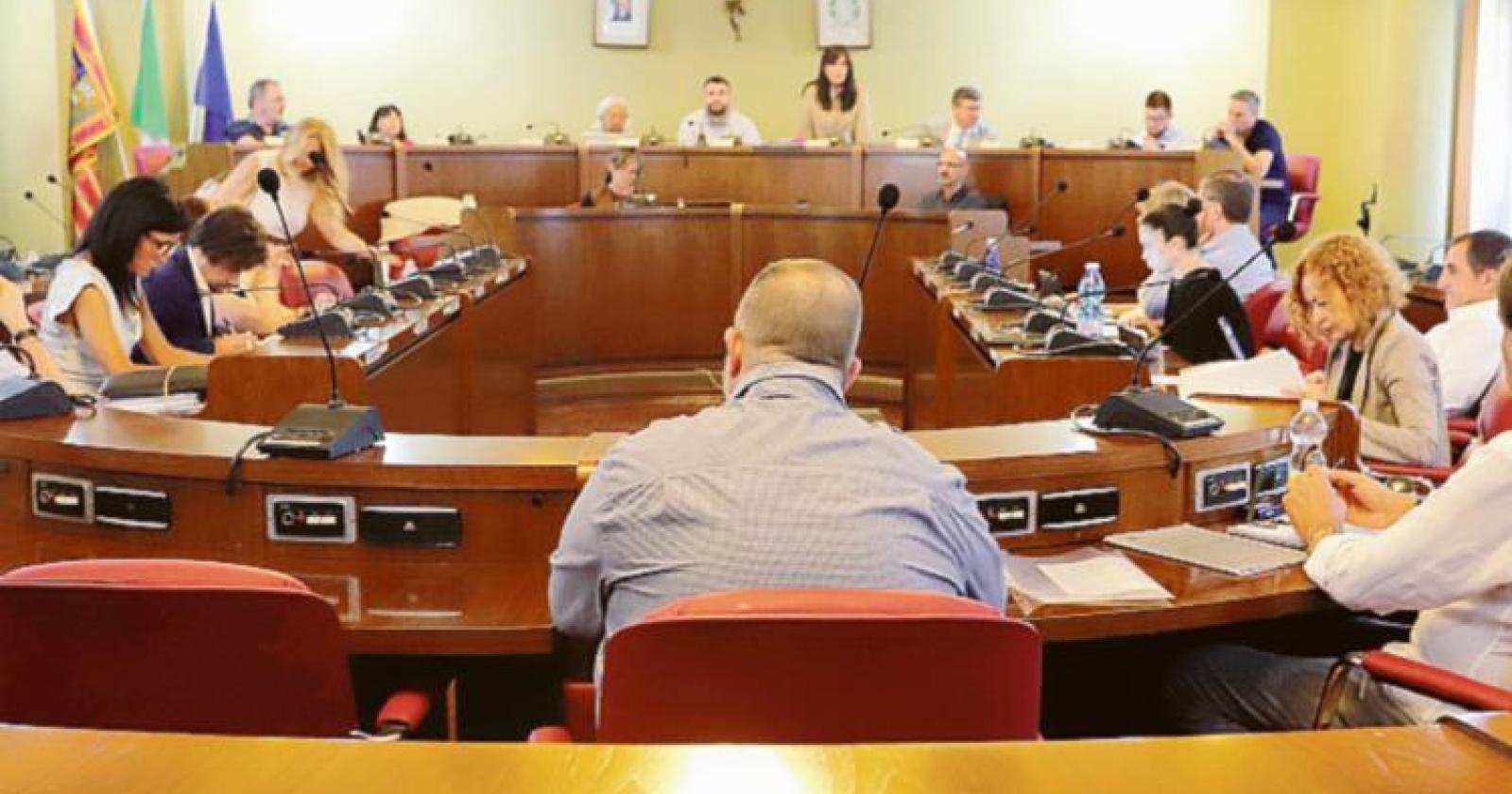 13 emendamenti per l’avanzo