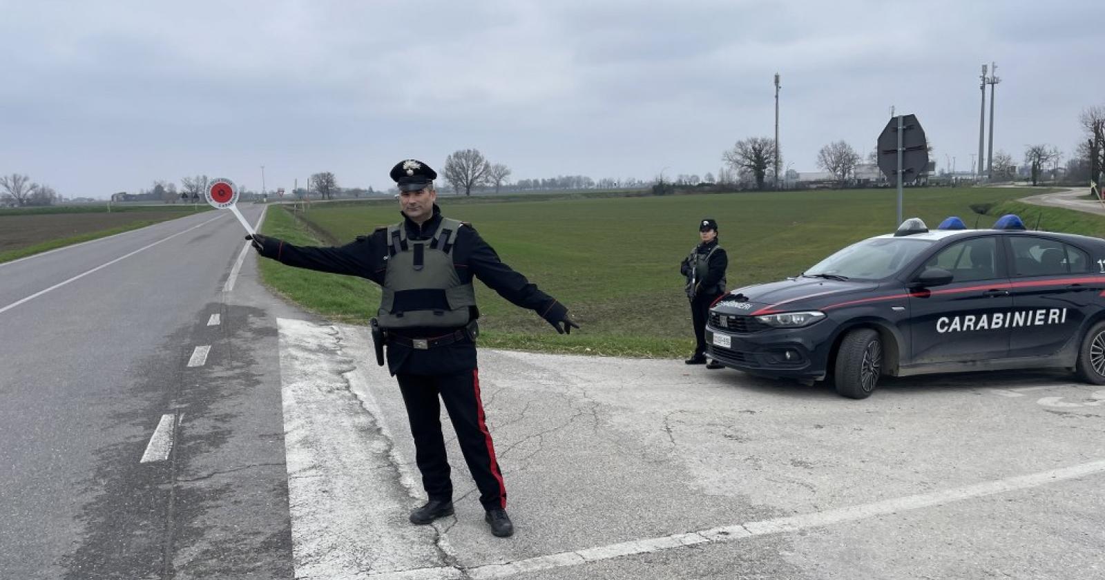 Ruba nel bar, preso dai carabinieri