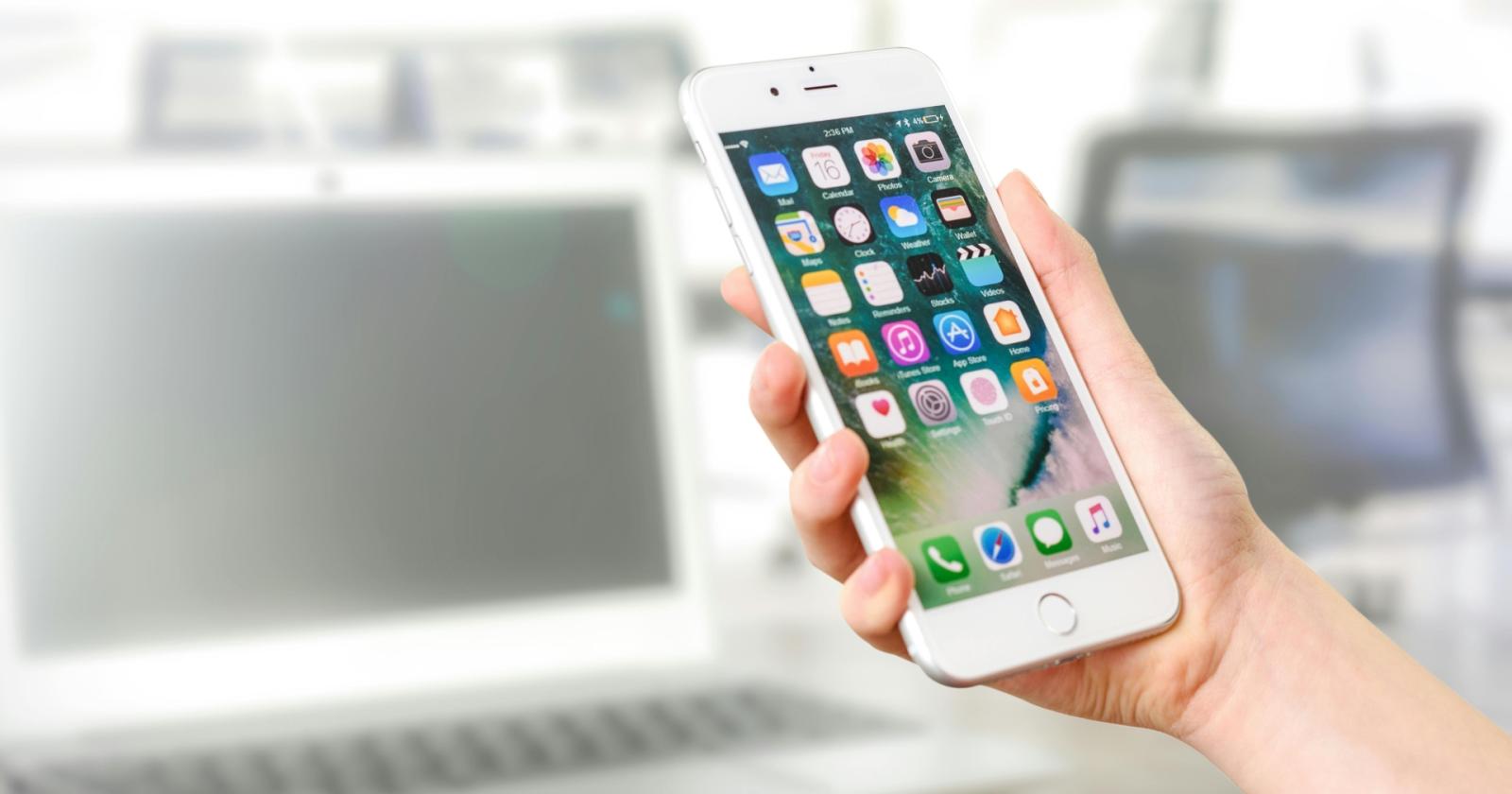 Su It-Wallet arrivano Isee e titoli di studio
