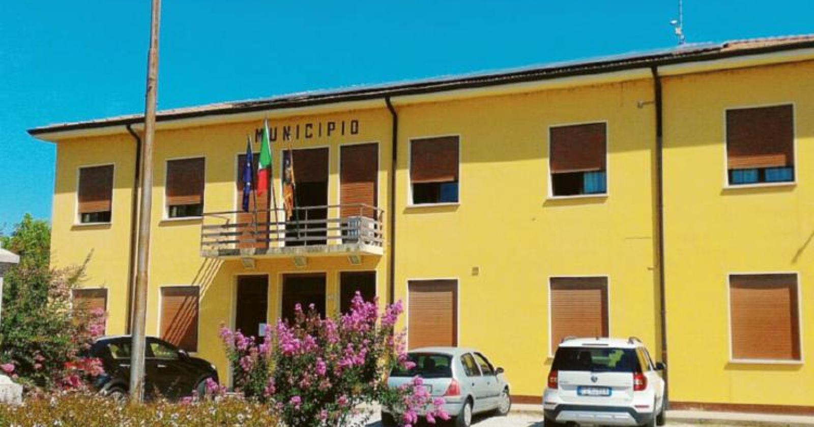 “Ci mancano i collegamenti viari”