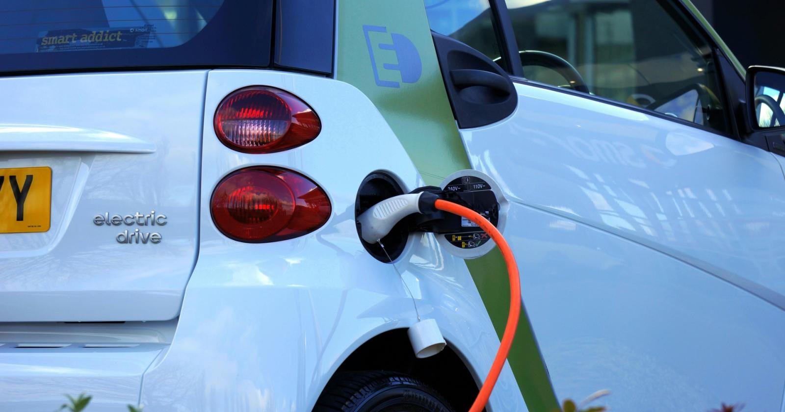 Bonus auto elettriche 2025, fondi esauriti in poche ore