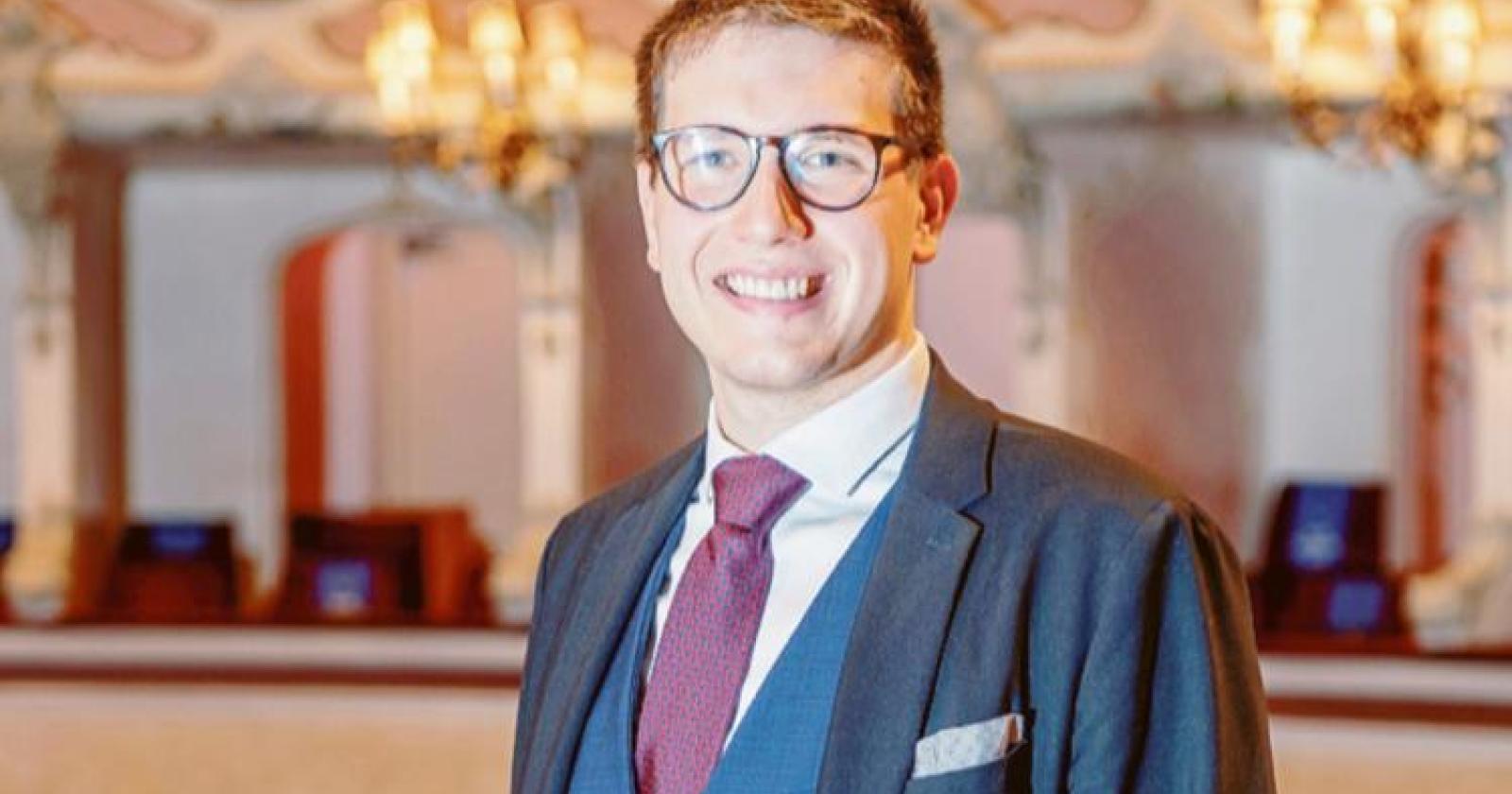 Nuova corsa per la guida del Sociale