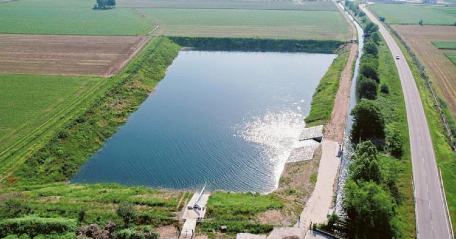 Un laghetto per salvare la città