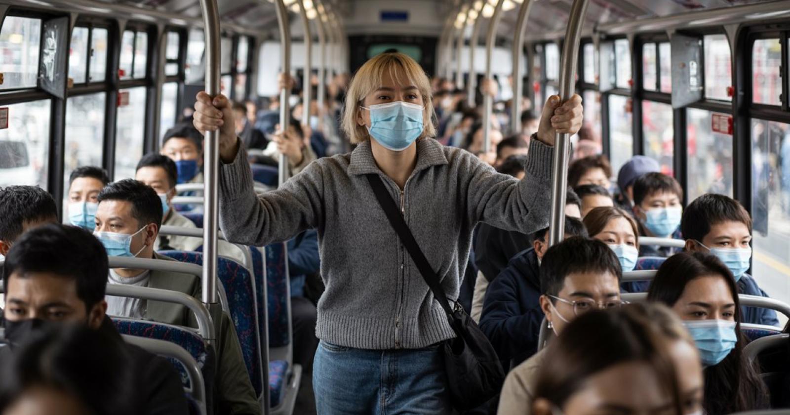 "Influenza: mascherina consigliata sui mezzi pubblici"