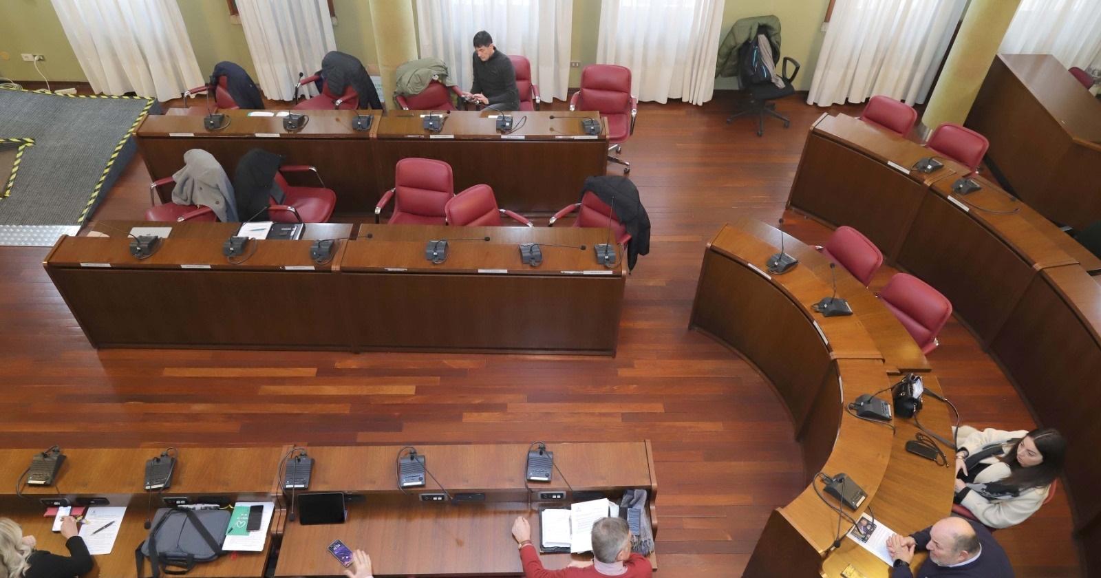 Consiglio, Masin e Conchi salvano la maggioranza