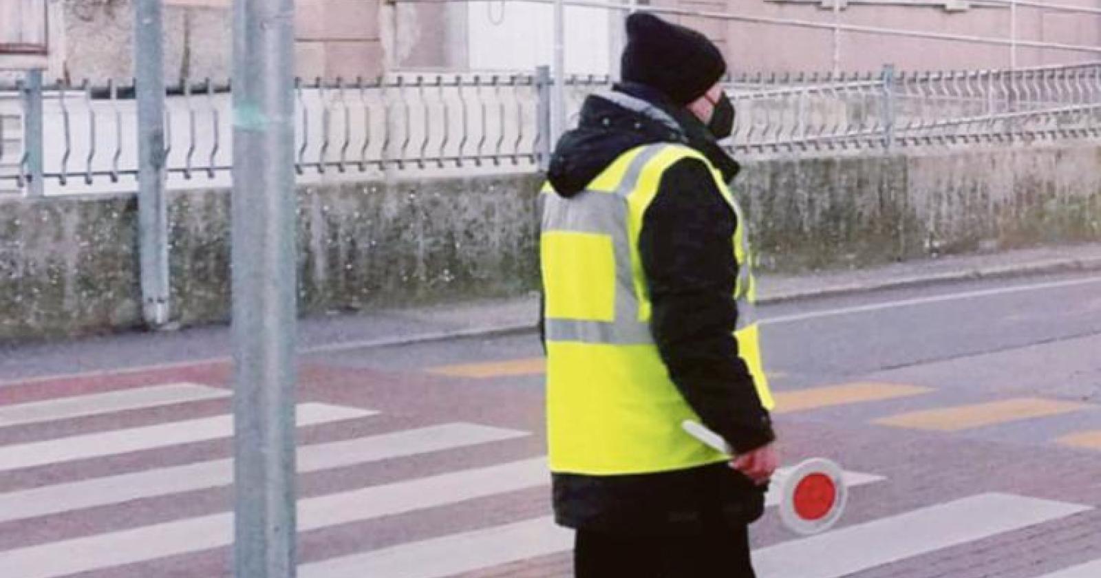 Nonni vigili, bando deserto