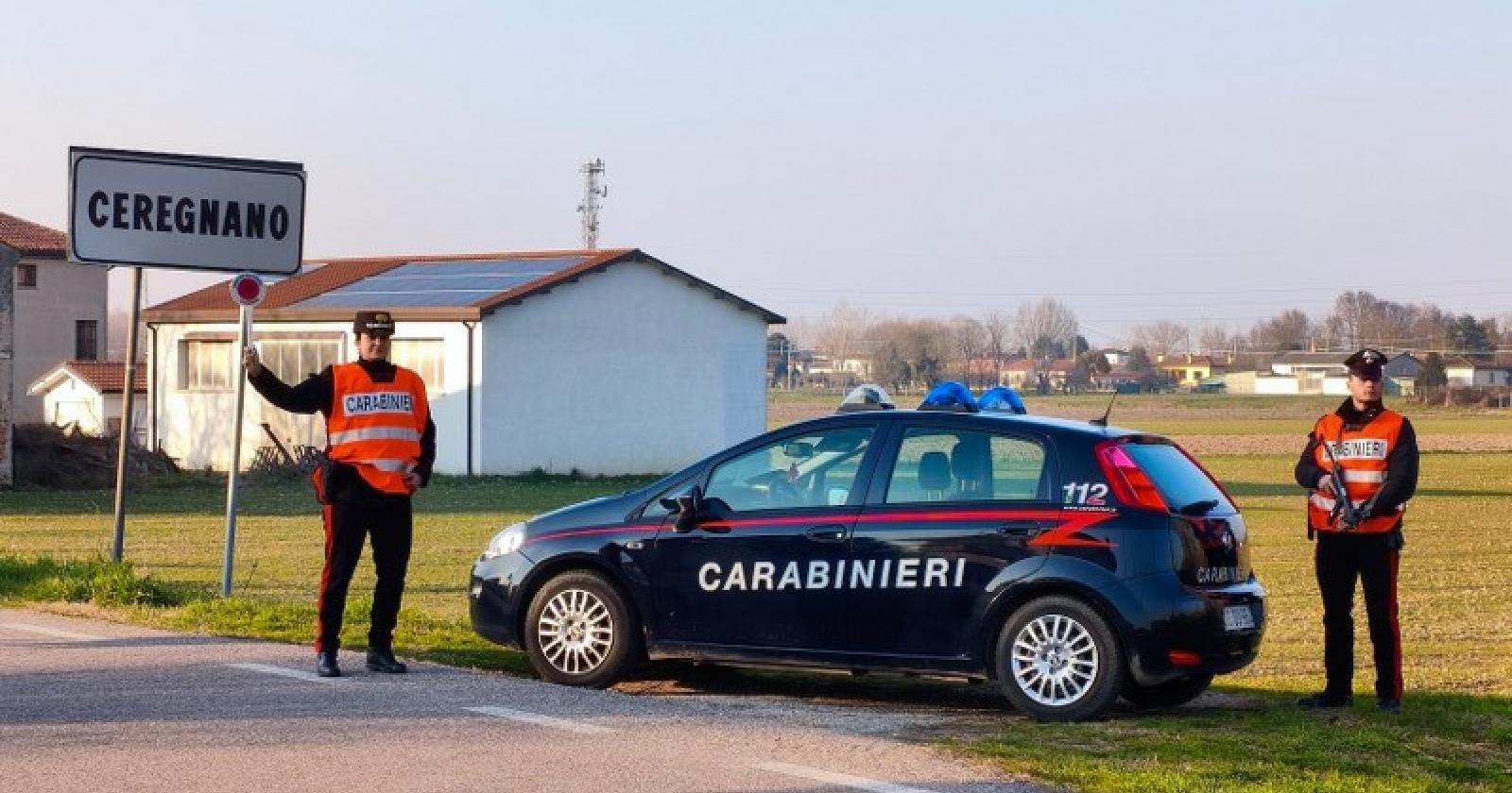Era nascosto nel cortile della ex, armato