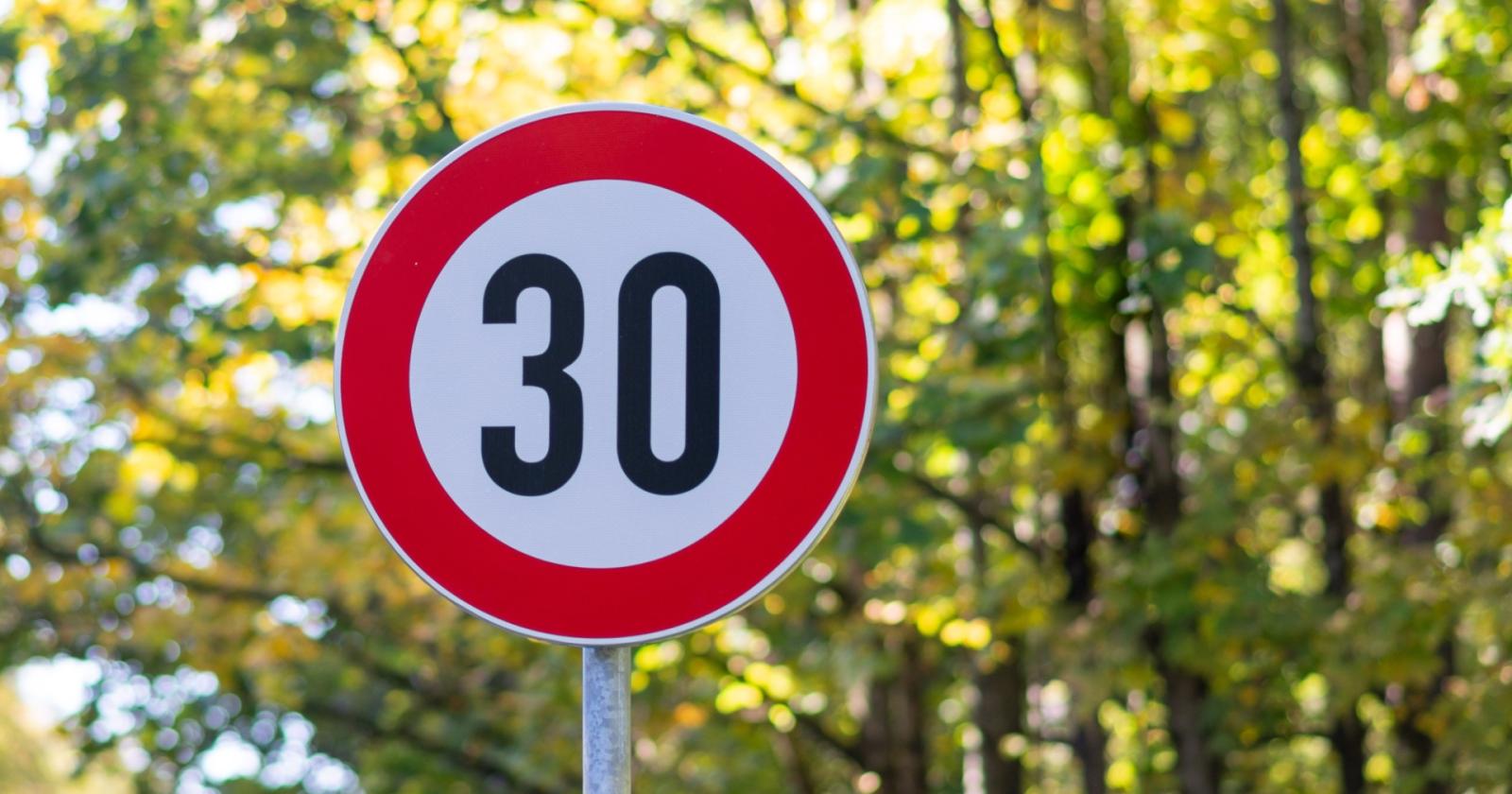 Il Tar boccia Bologna Citt&agrave; 30, il Comune tira dritto