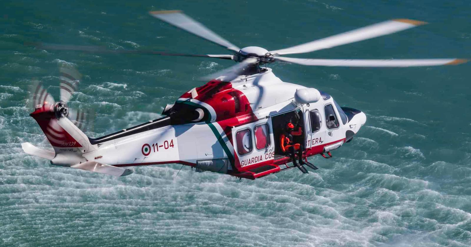 Pescatore scomparso, barca trovata rovesciata