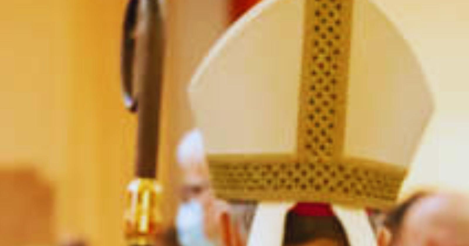 I lefebvriani riaprono lo scontro con Roma