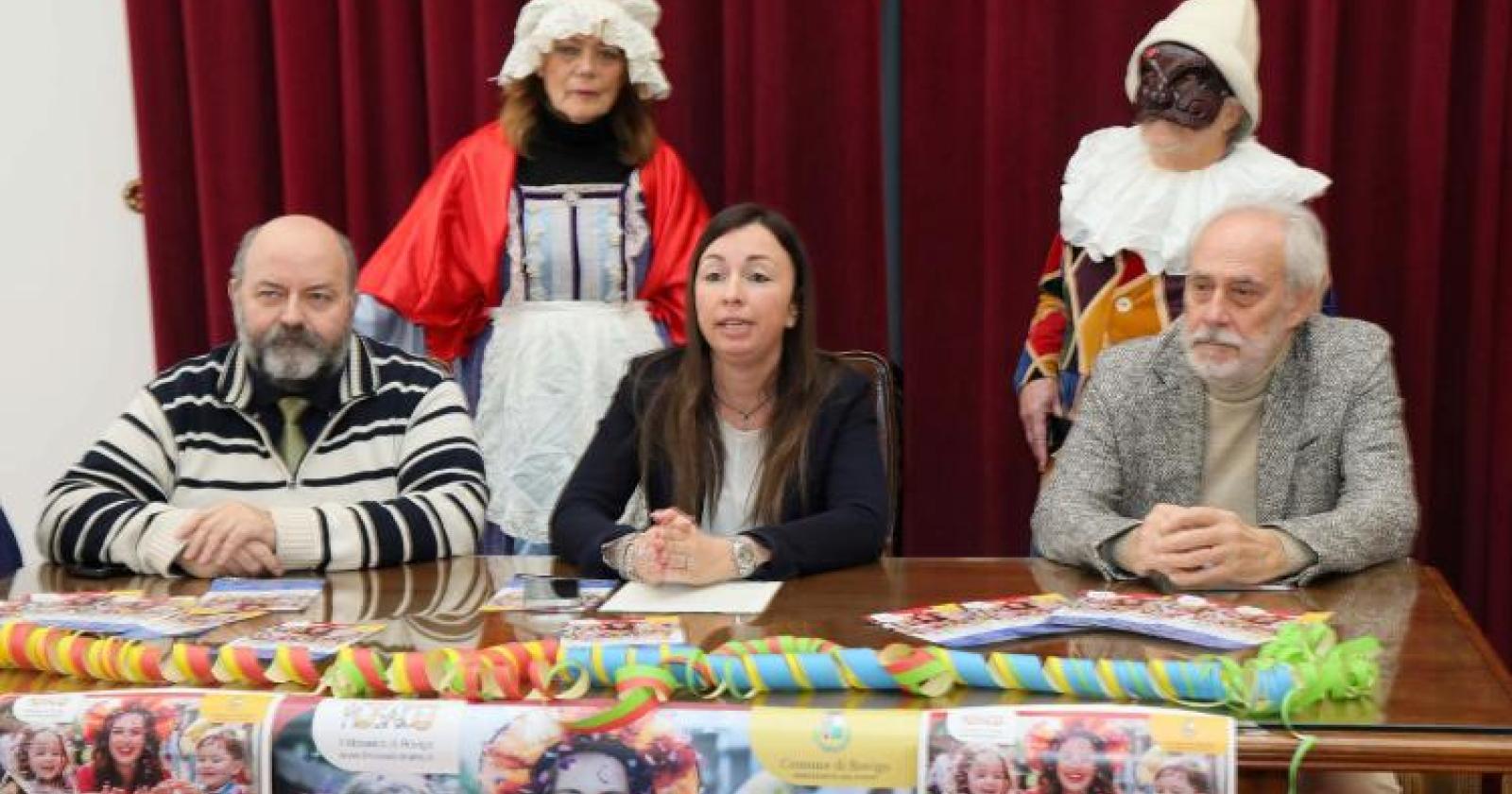 Maschere, divertimento e teatranti