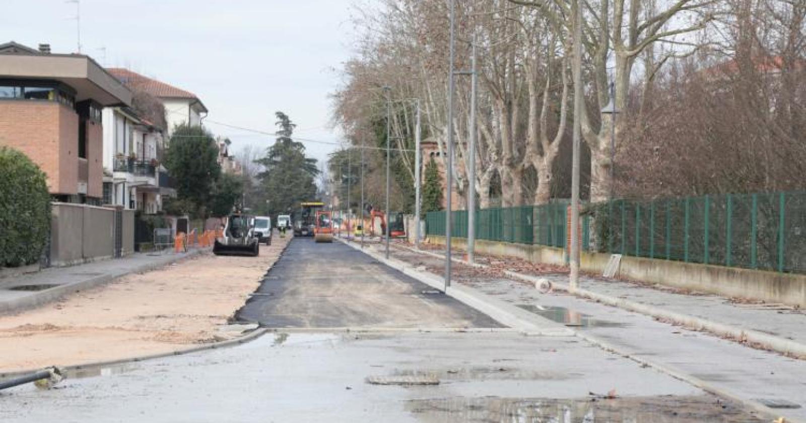 Ciclabile addio, marciapiede &ldquo;XL&rdquo;