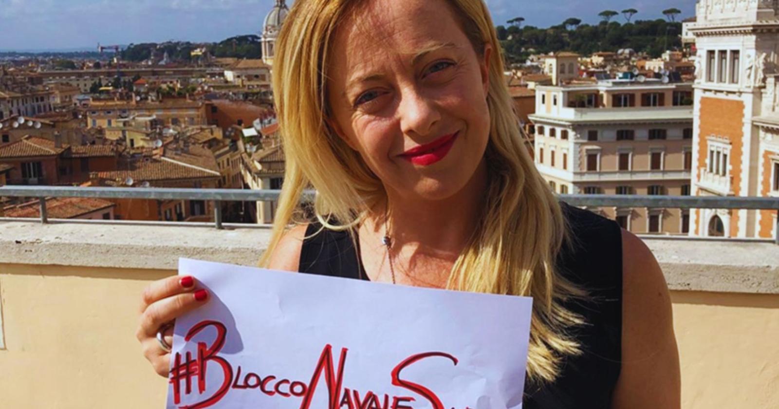 Blocco navale, la svolta del governo