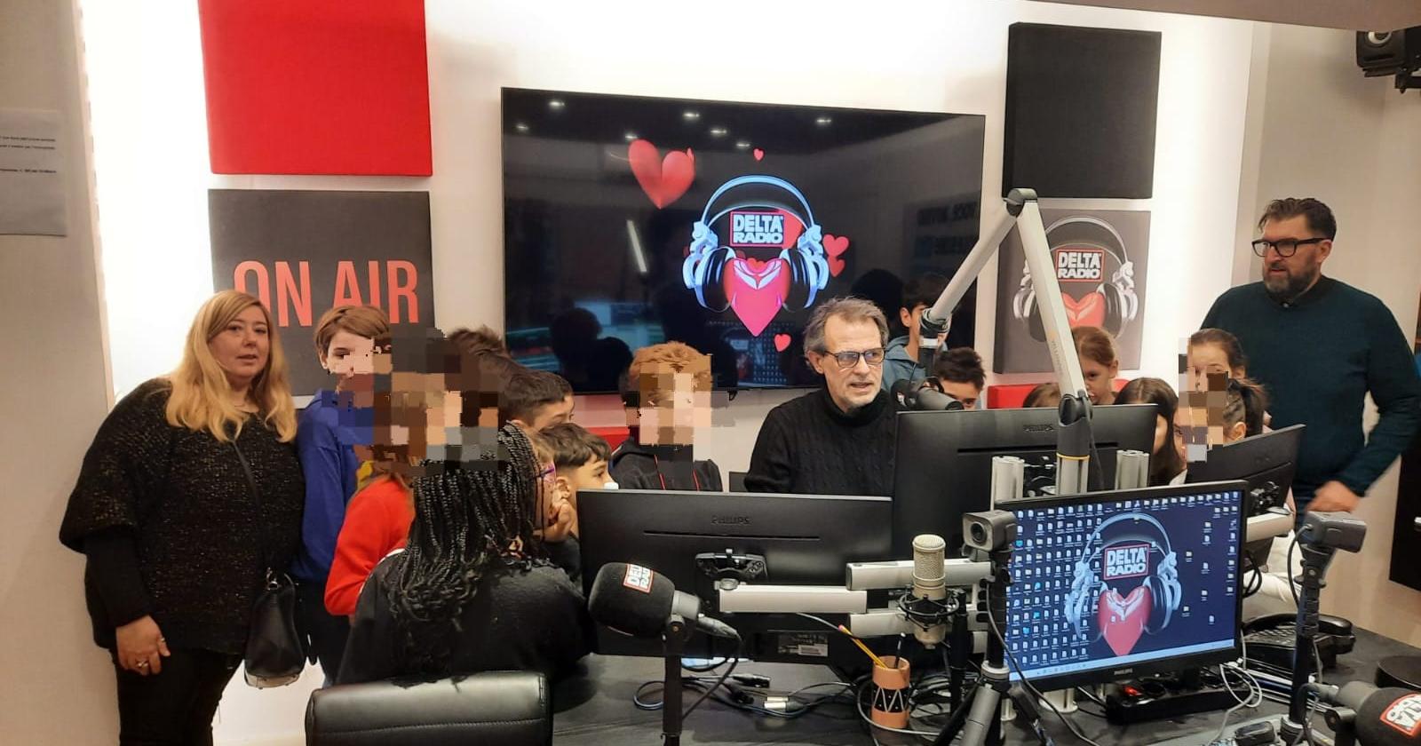 I bambini della Stella Polare in visita in redazione