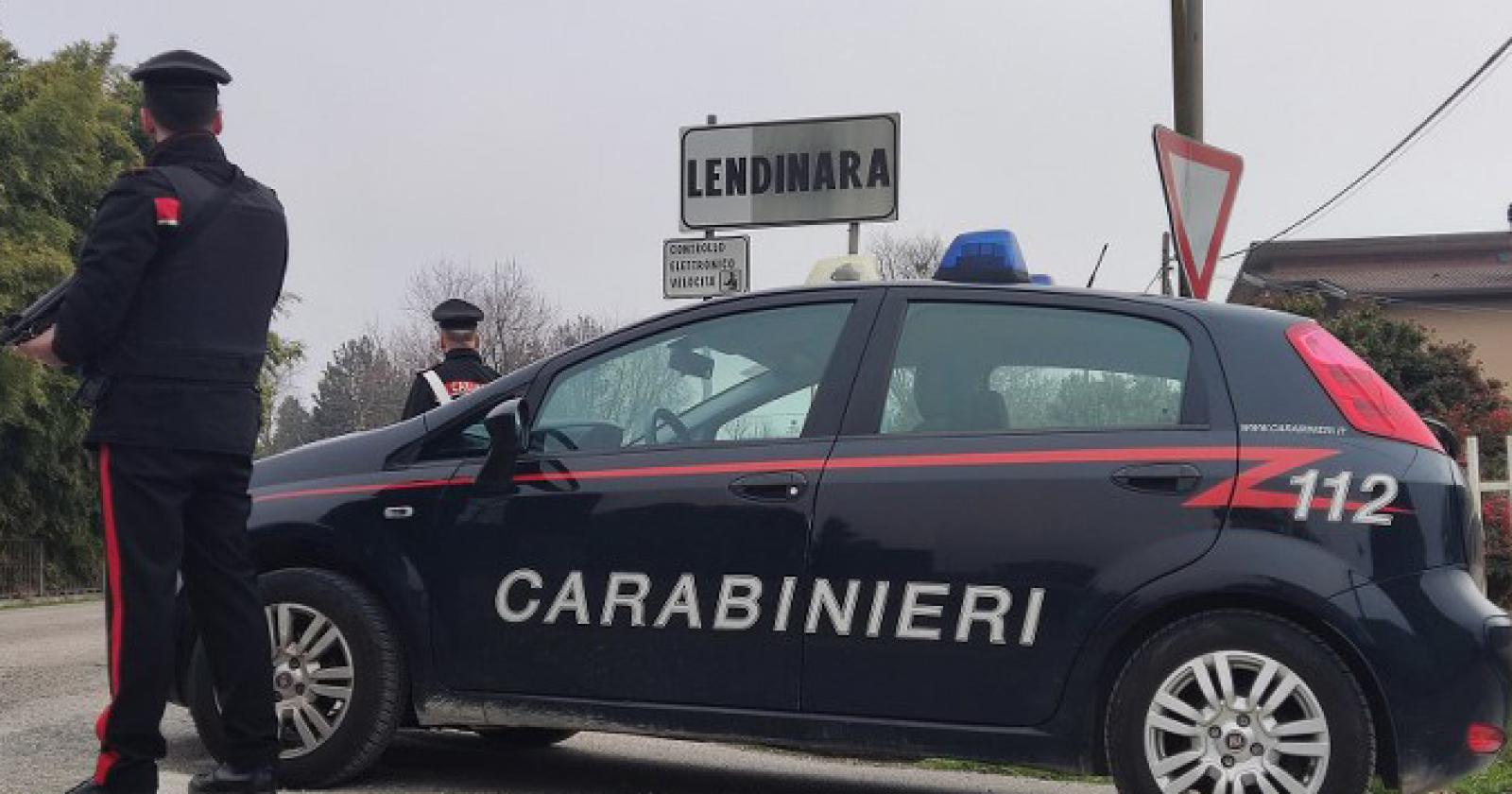 Il cane antidroga trova lo spinello al vigile urbano