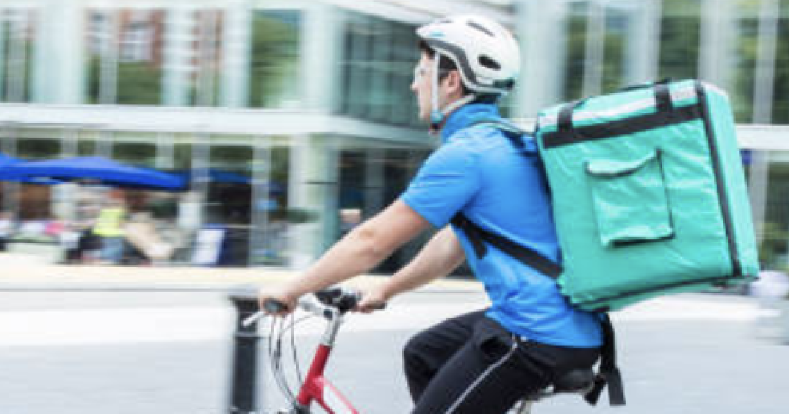 Deliveroo sotto controllo giudiziario per caporalato