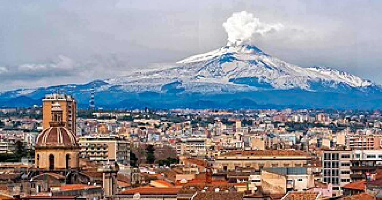 Terremoto a Catania, scossa di magnitudo 4.5 sull&rsquo;Etna