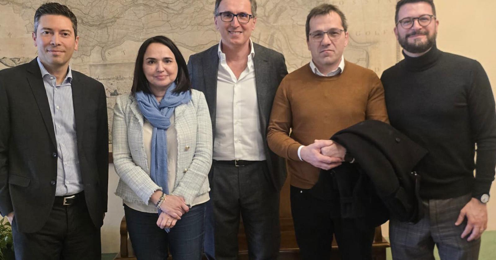 "Ripristinare i finanziamenti subito"