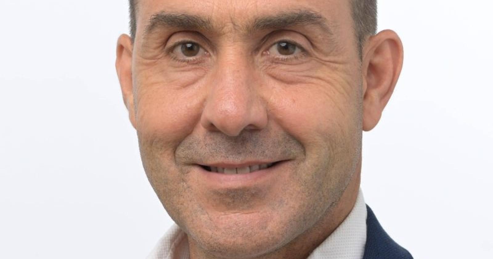 Il gruppo di Vannacci: &ldquo;Per fermare il caro energia compriamo gas russo&rdquo;