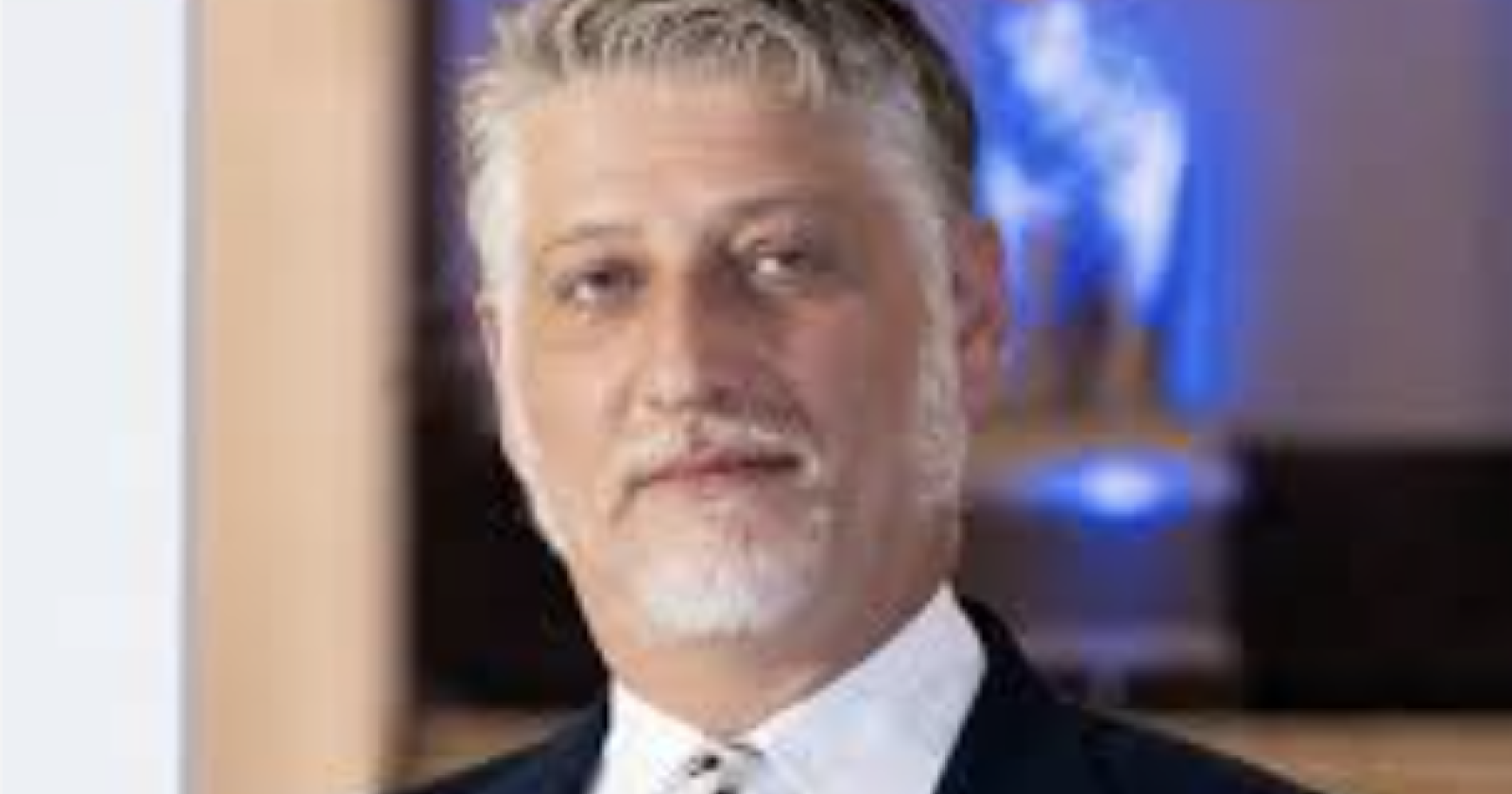 Russia alla Biennale, il ministro Giuli silura una consigliera