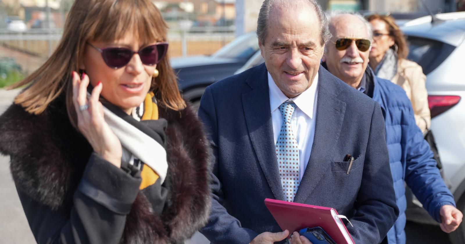 Una folla per Di Pietro e per il &ldquo;s&igrave;&rdquo;