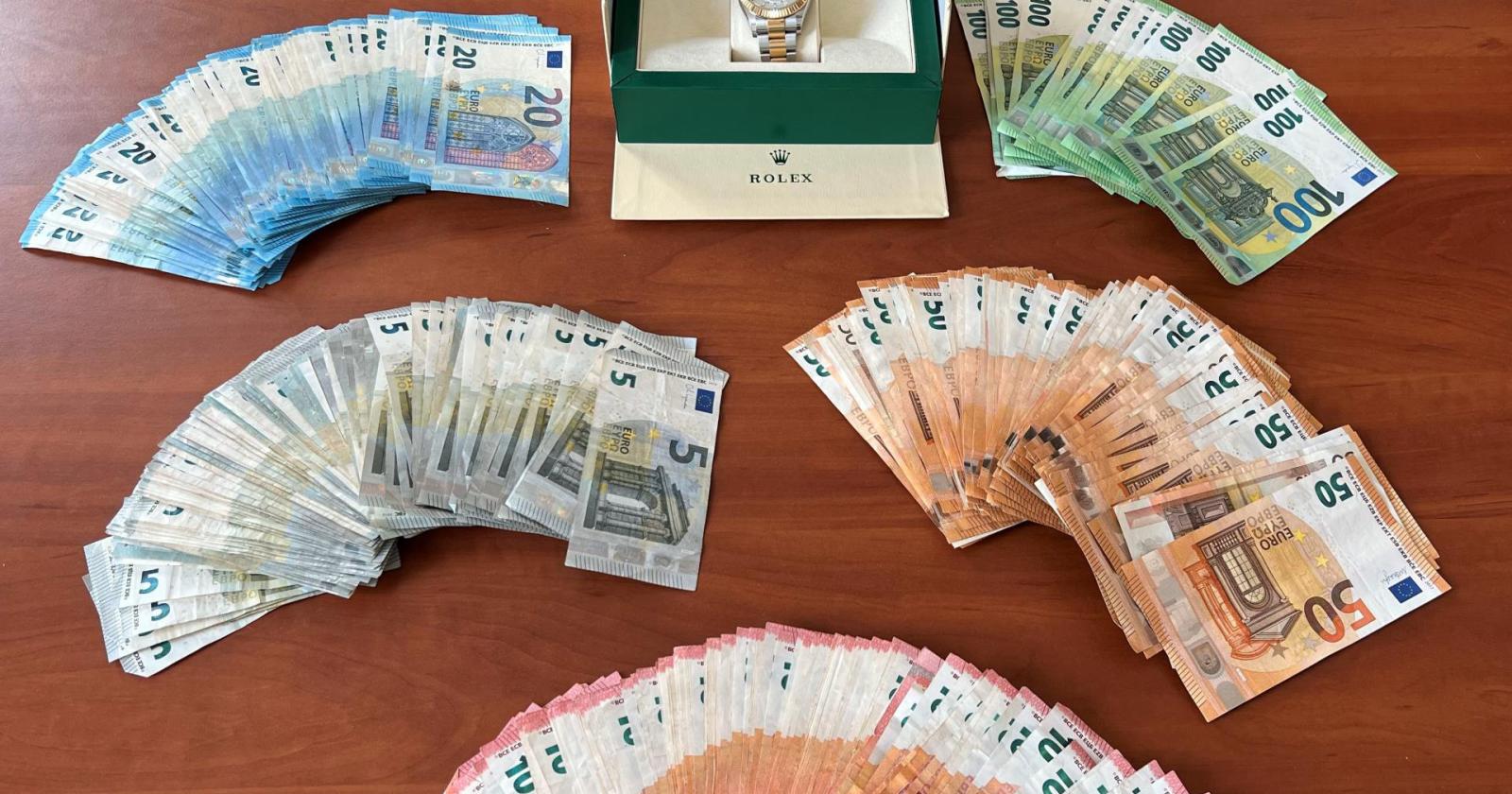 Trucco cinese per evadere le tasse, decine di indagati