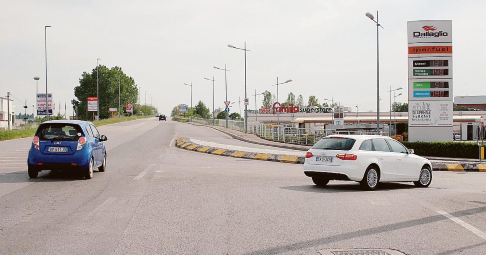 Nuova rotatoria in viale Porta Po