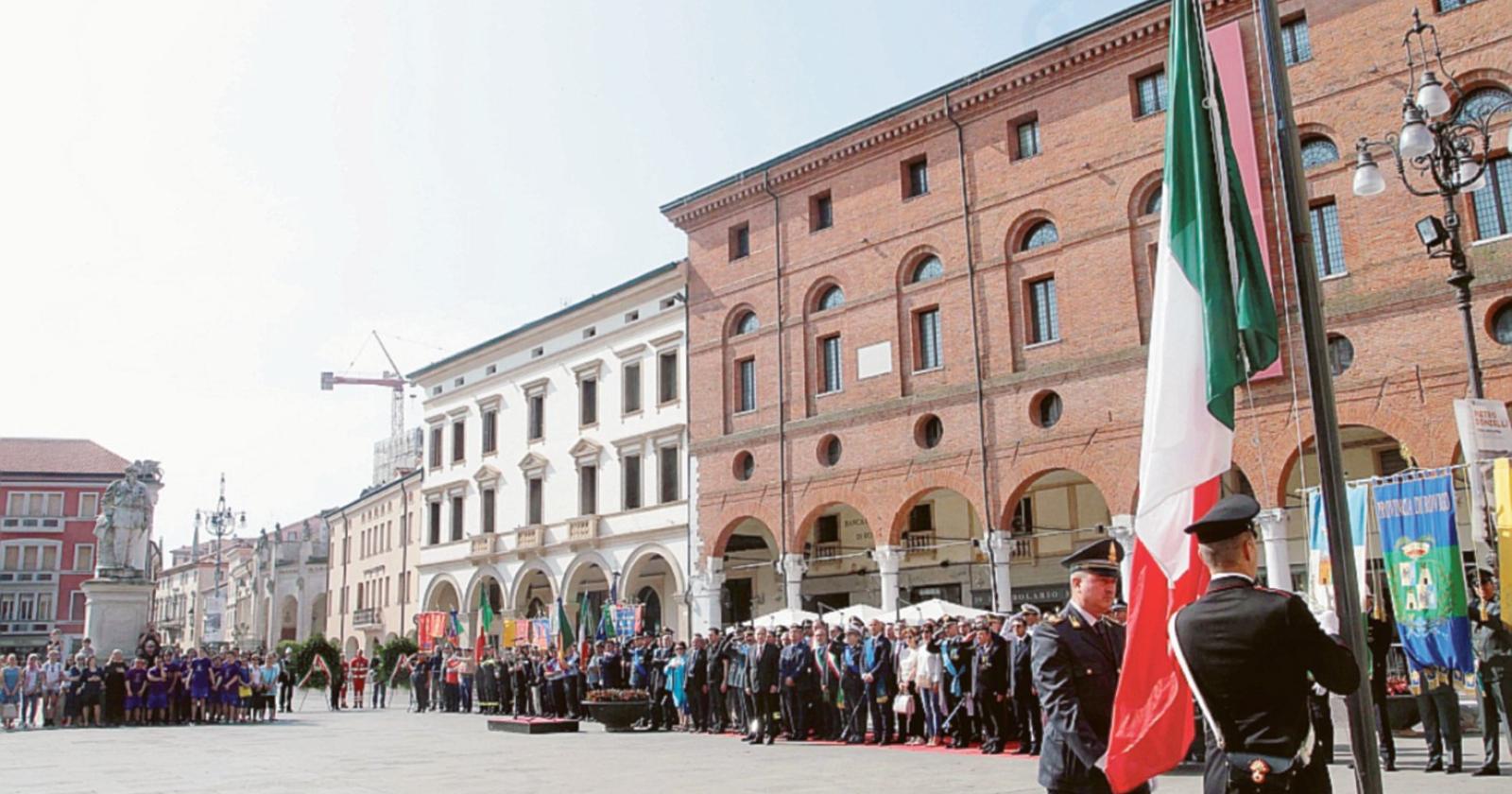 Due giugno, festa e contestazione