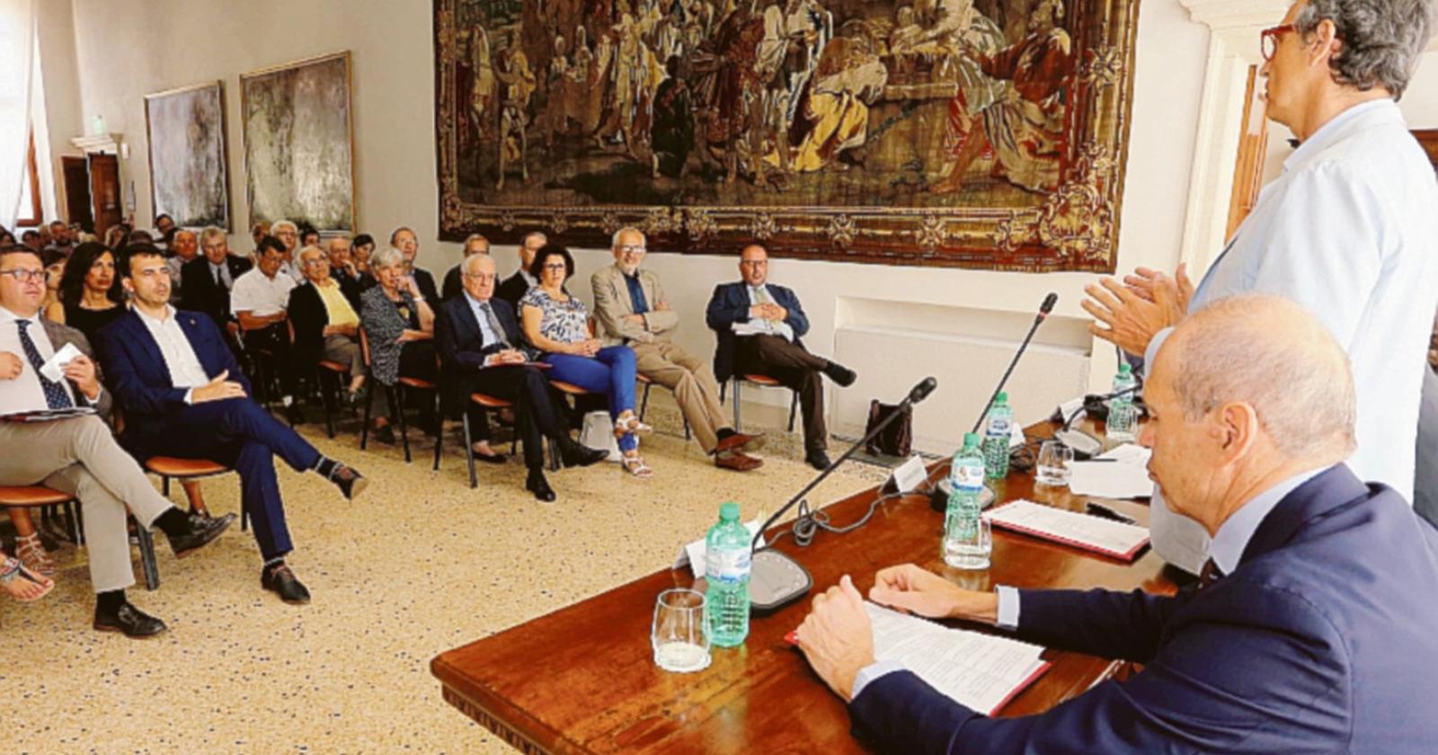 Dopo il cinema ecco “Arte e magia”
