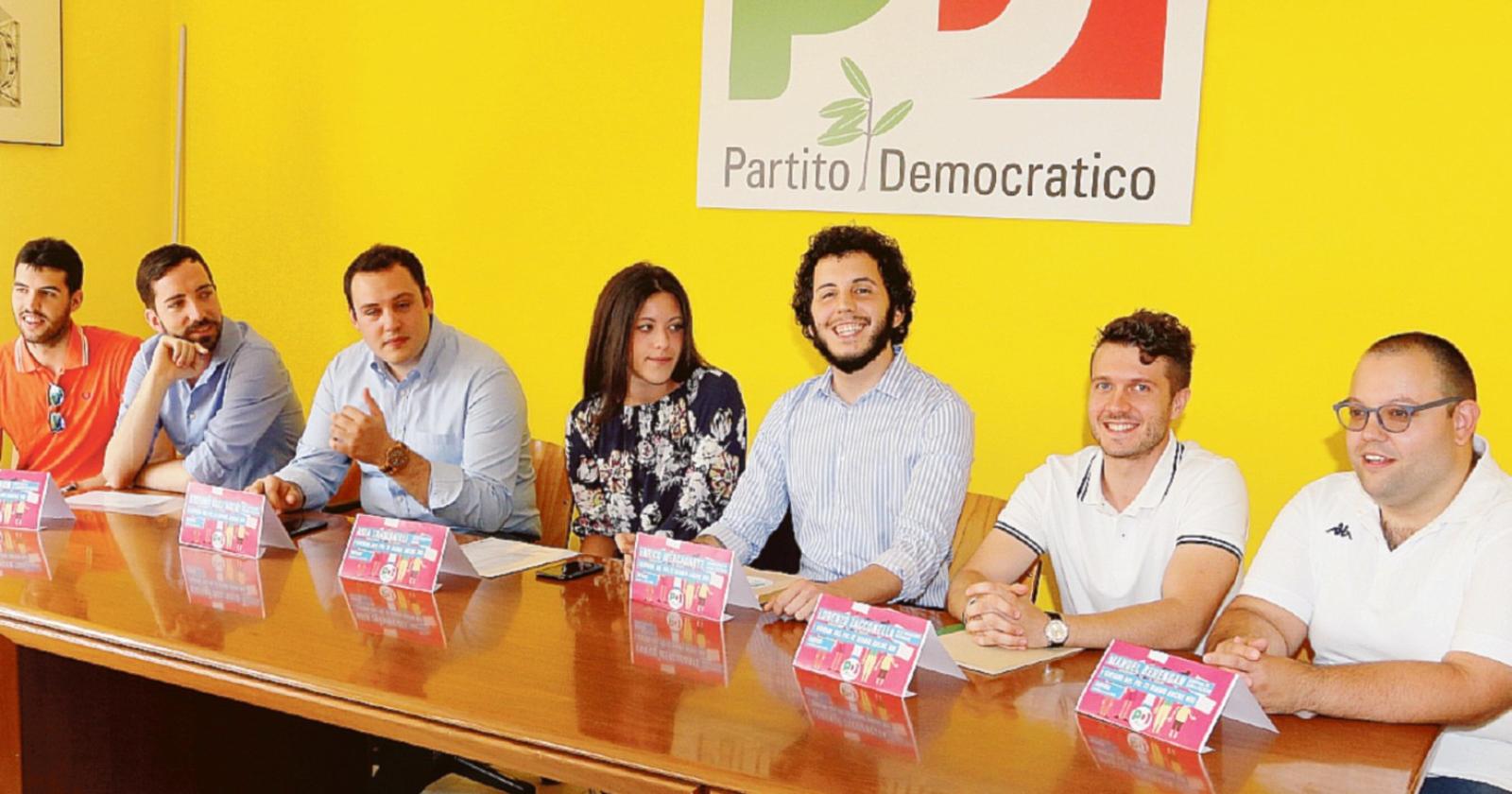 I giovani dem sculacciano i vertici Pd