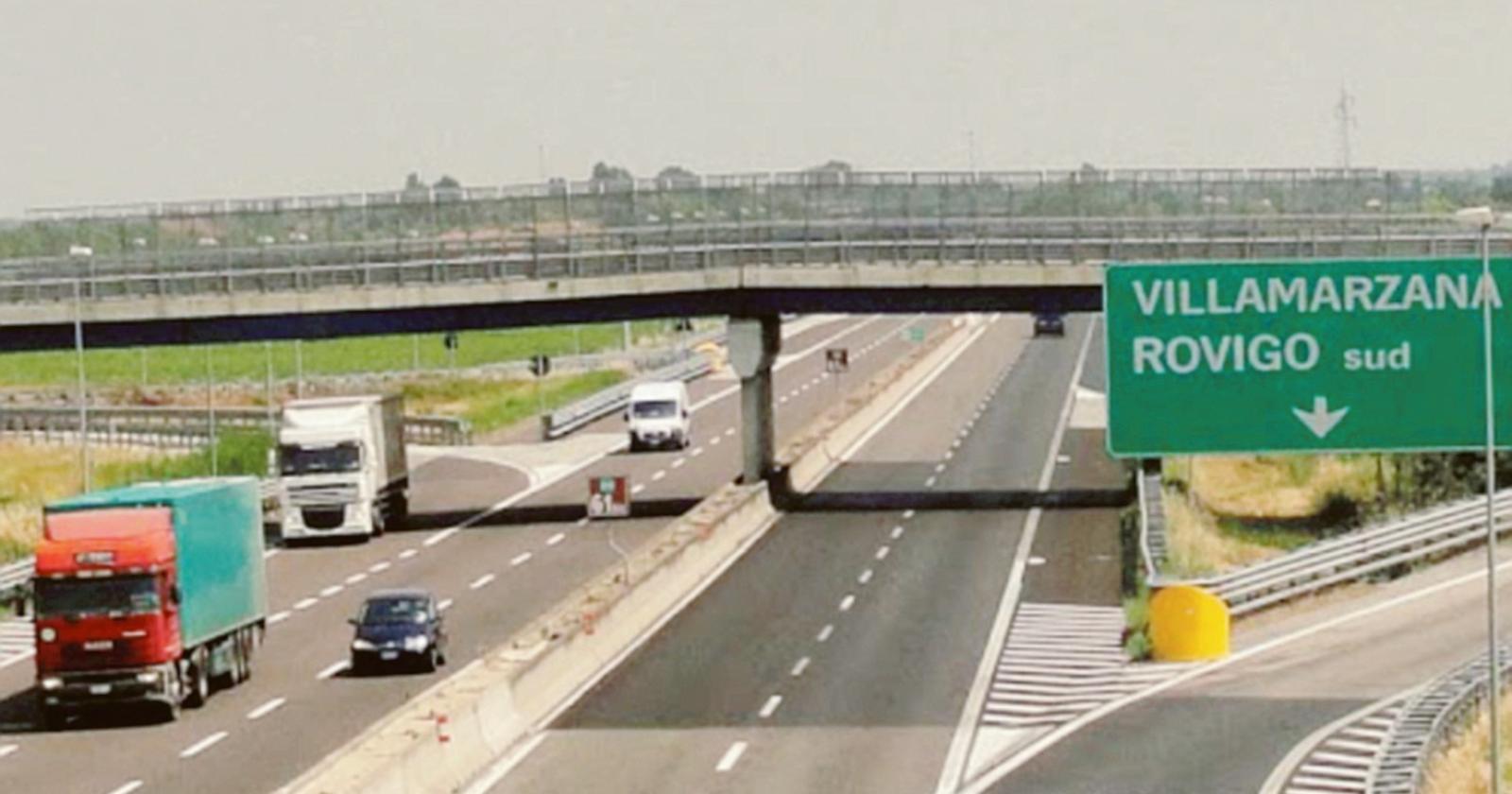 Ponte sull&rsquo;A13, controlli e sospetti
