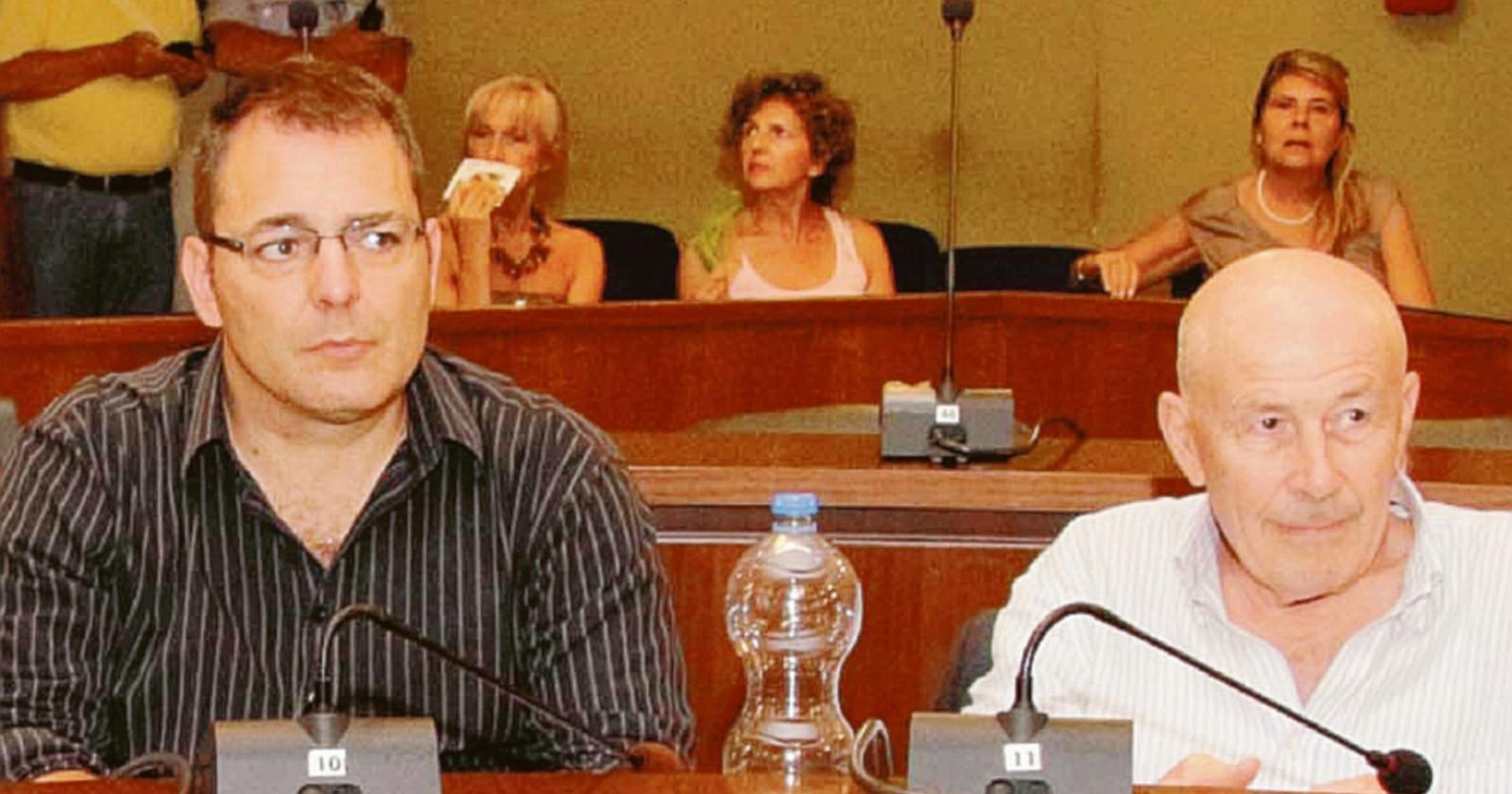 La Lega cresce di due, Fi di uno Denti e Gabban con il Carroccio