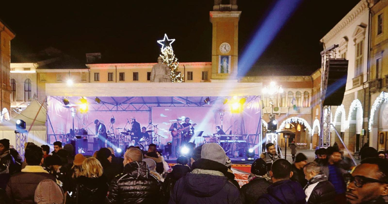 Veglione tra musica e spettacolo