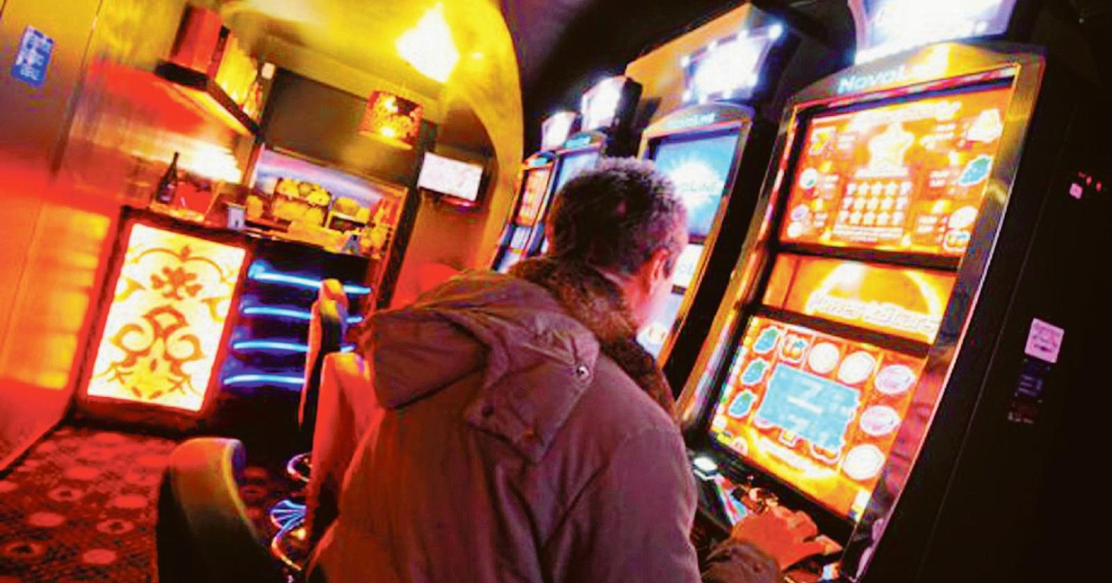 Le slot si mangiano lo stipendio