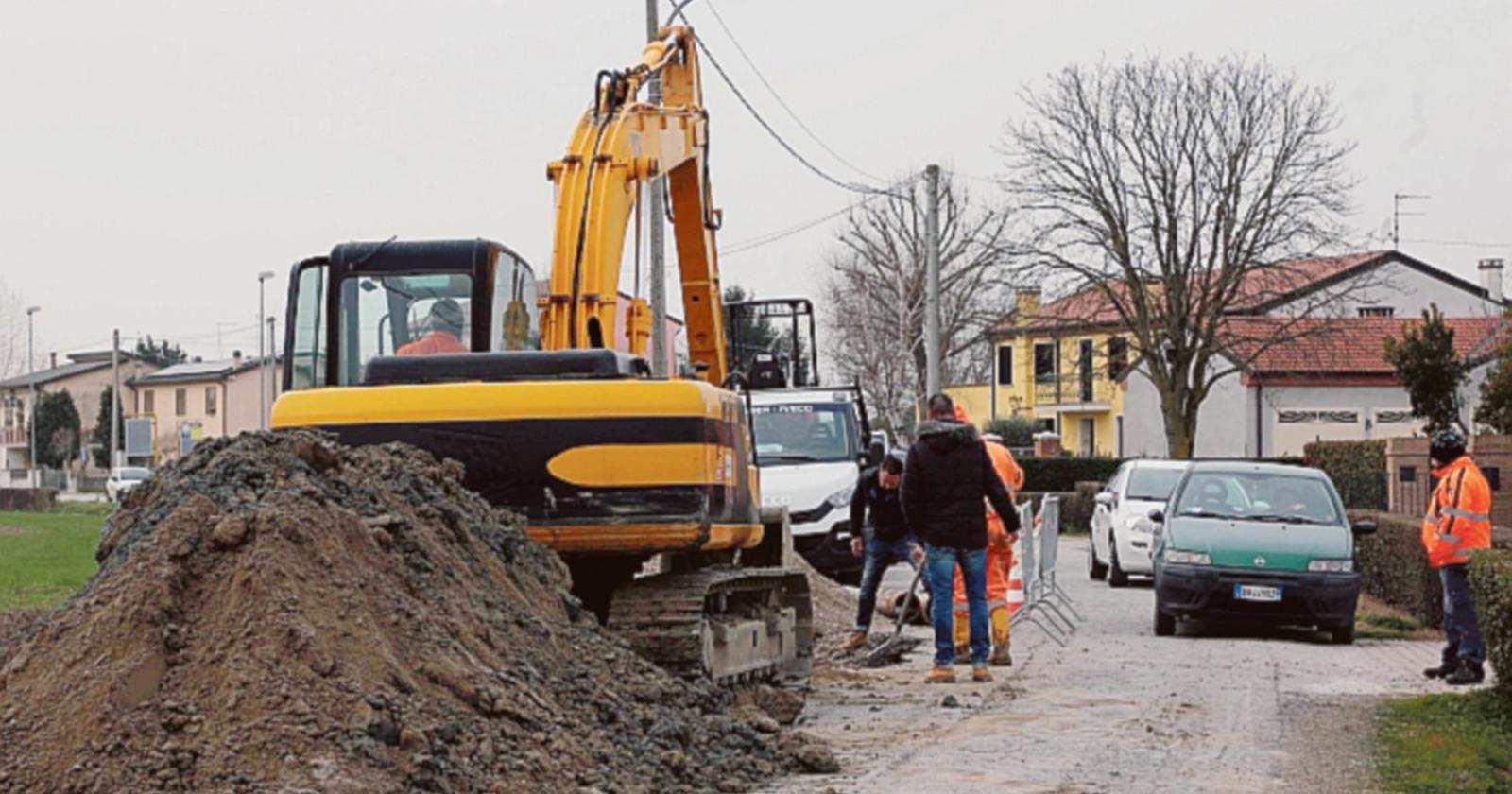 Via Munerati, partiti i lavori sulla rete della fognatura