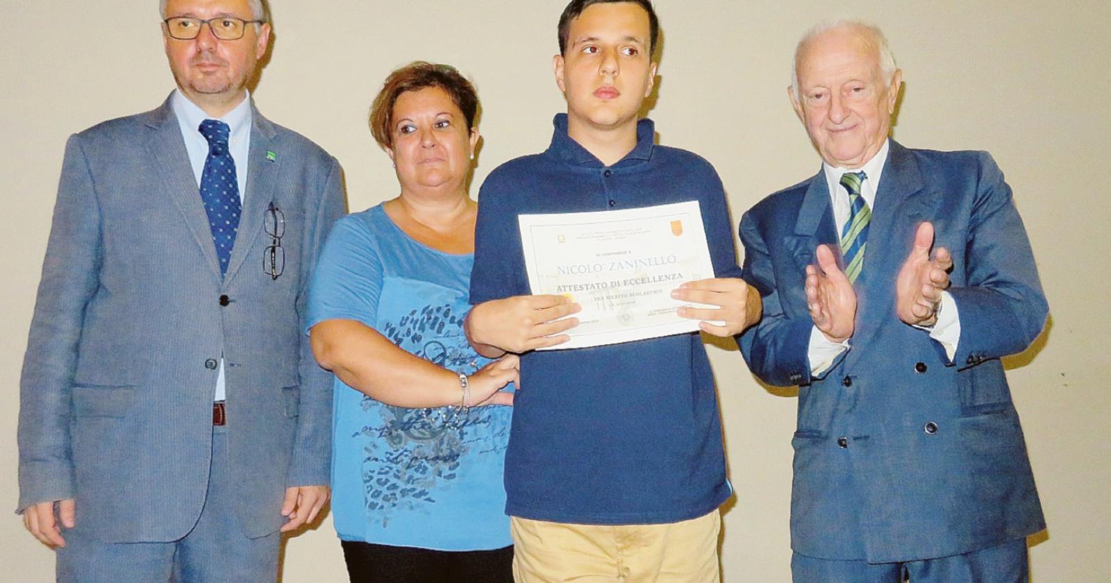 Nicolò, centino autistico cerca lavoro