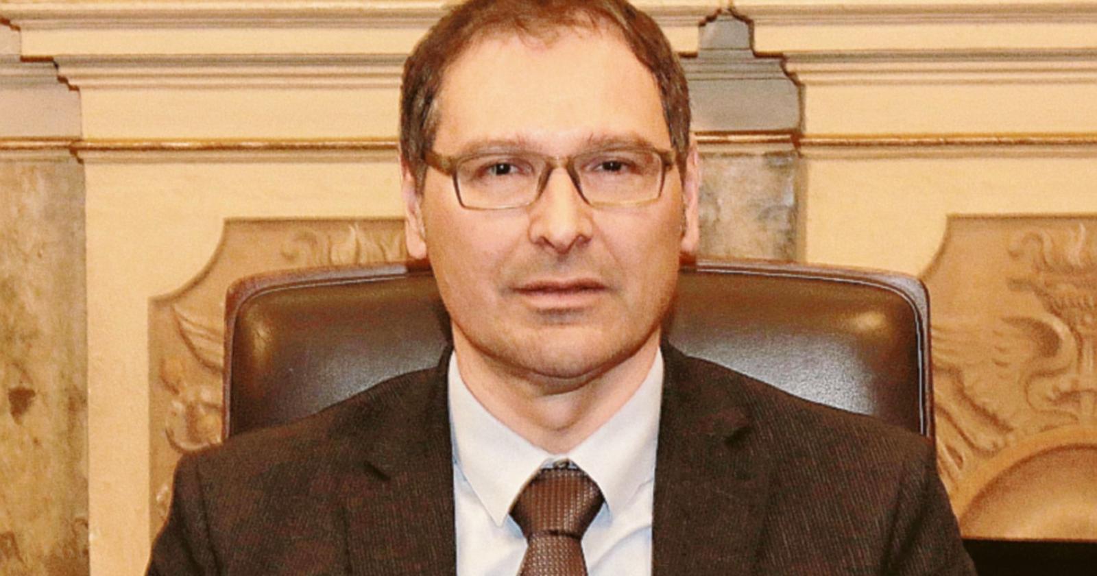 Il bilancio passa a maggioranza